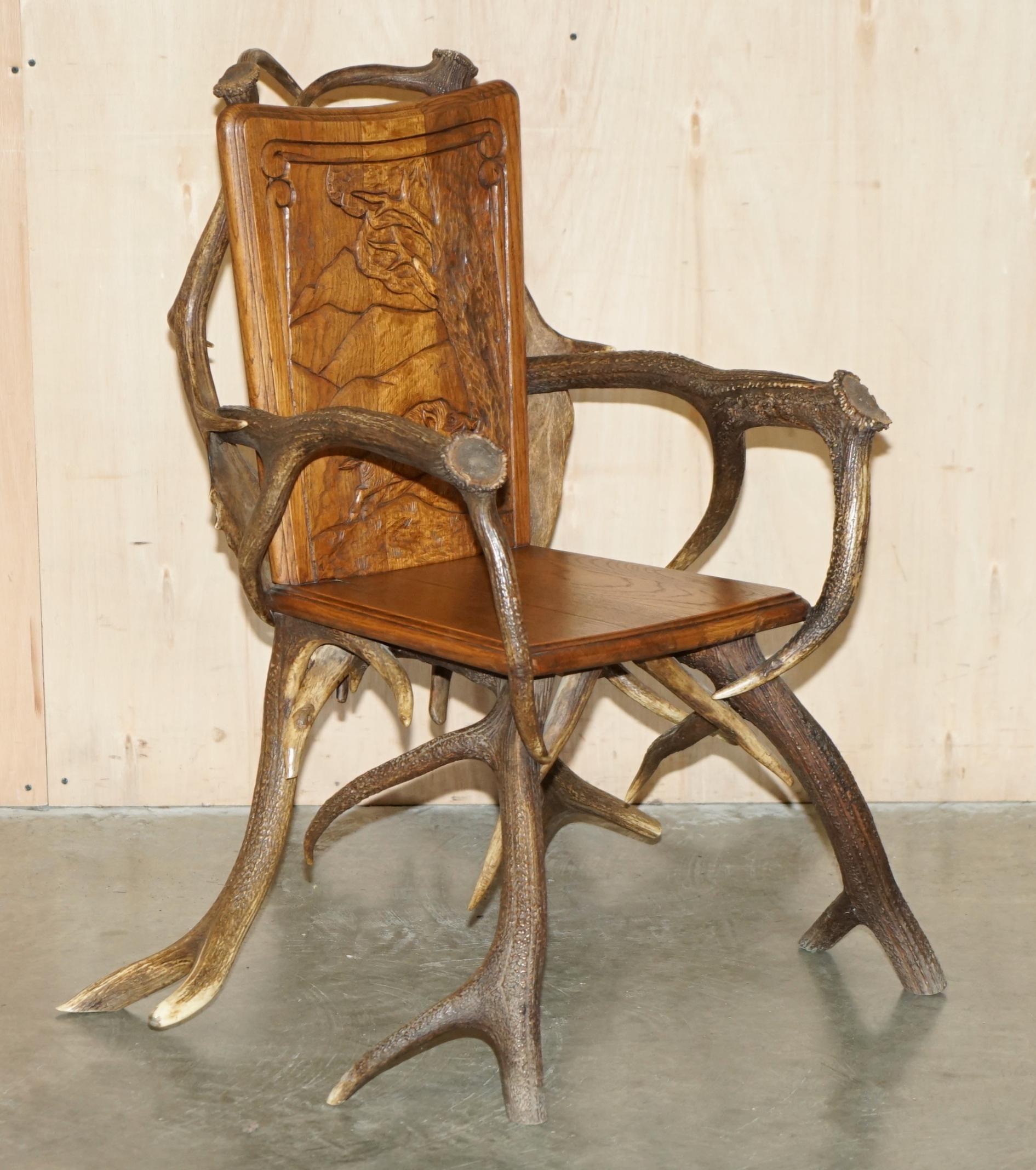 Royal House Antiques

The House Antiques a le plaisir d'offrir à la vente cette paire très rare de fauteuils en bois de forêt noire d'origine allemande de la fin du 19e siècle, qui font partie d'une suite. 

Veuillez noter que les frais de livraison