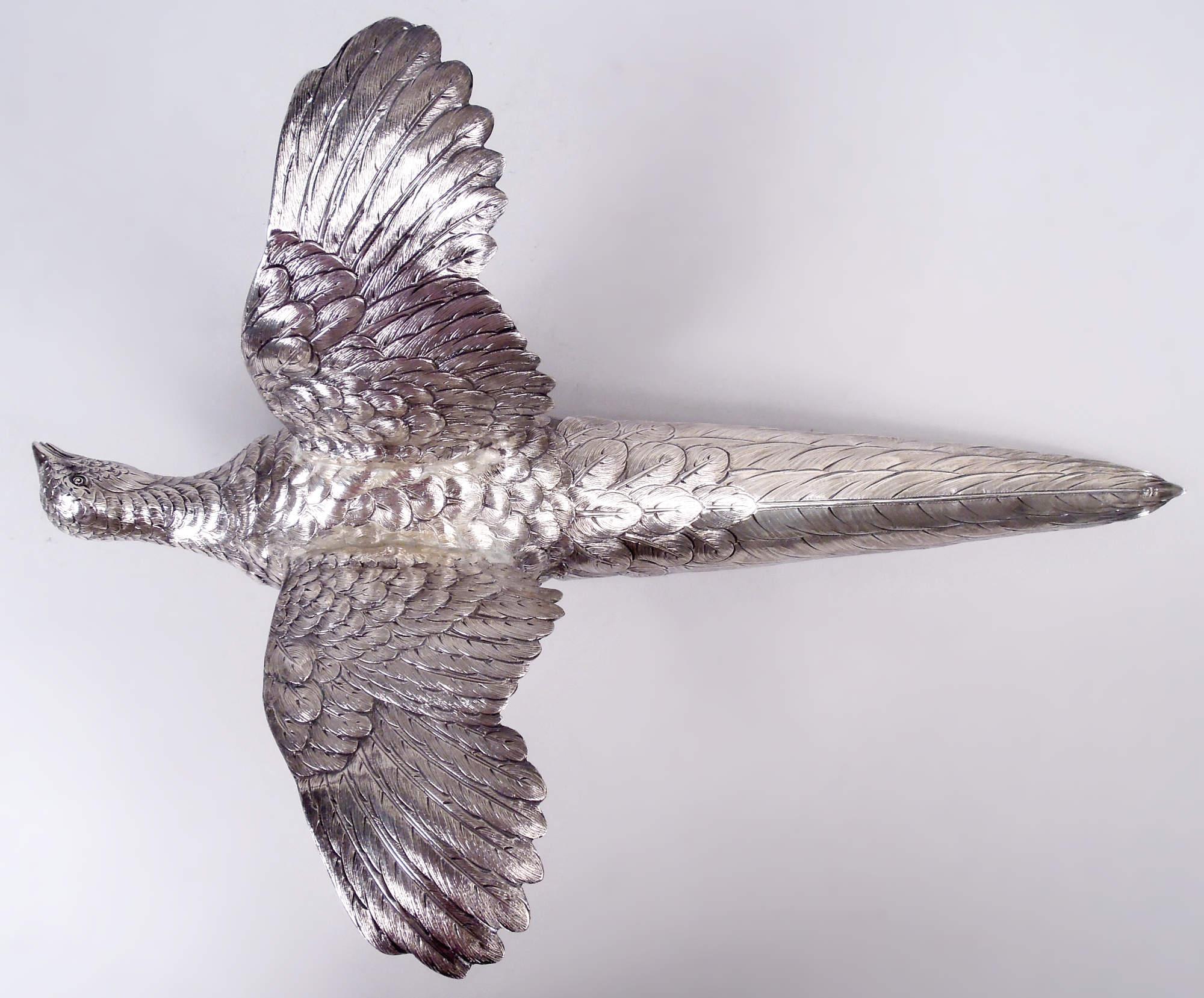 Paar der antiken deutschen Silber Tafelaufsatz Fasane Wildvögel (20. Jahrhundert) im Angebot
