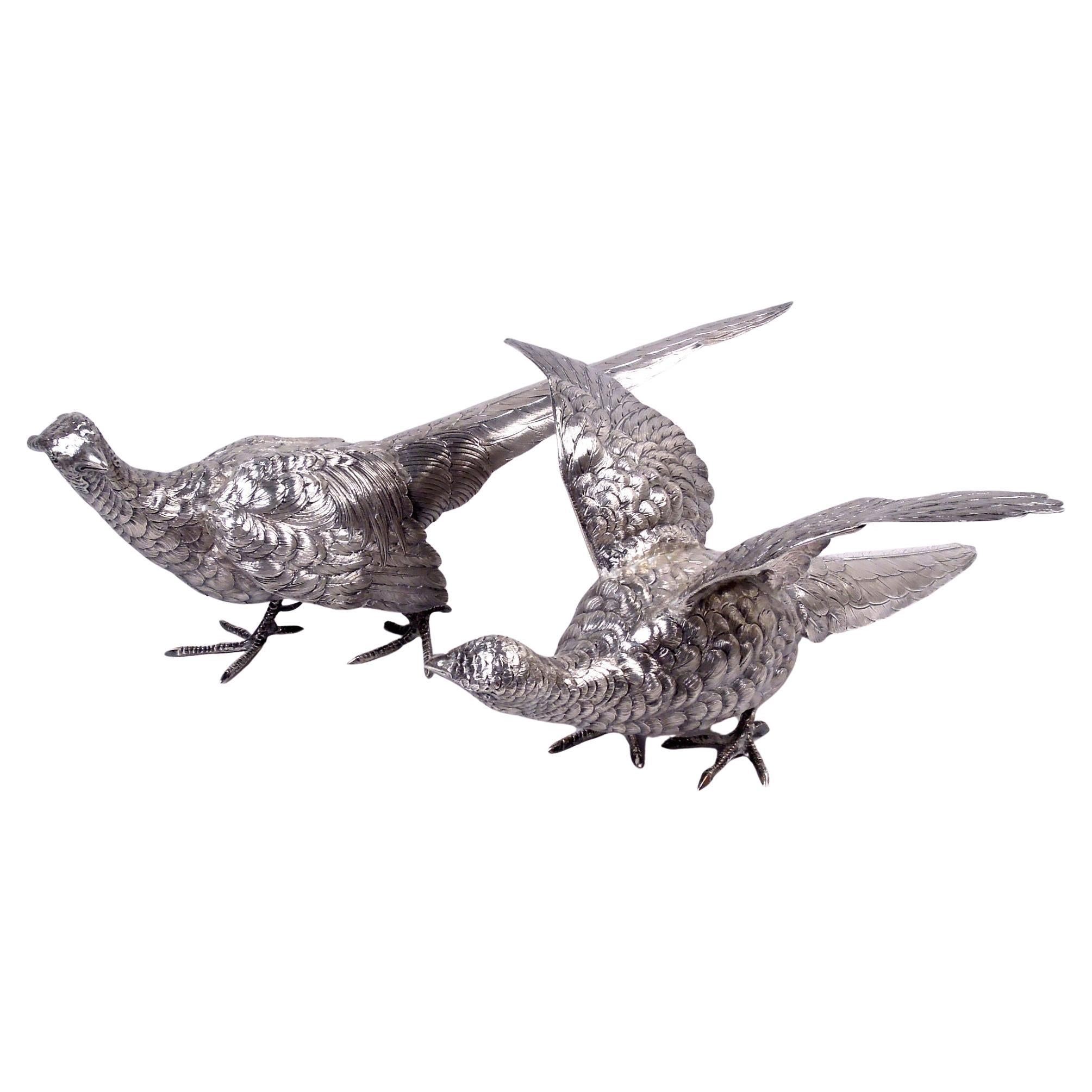 Paar der antiken deutschen Silber Tafelaufsatz Fasane Wildvögel im Angebot