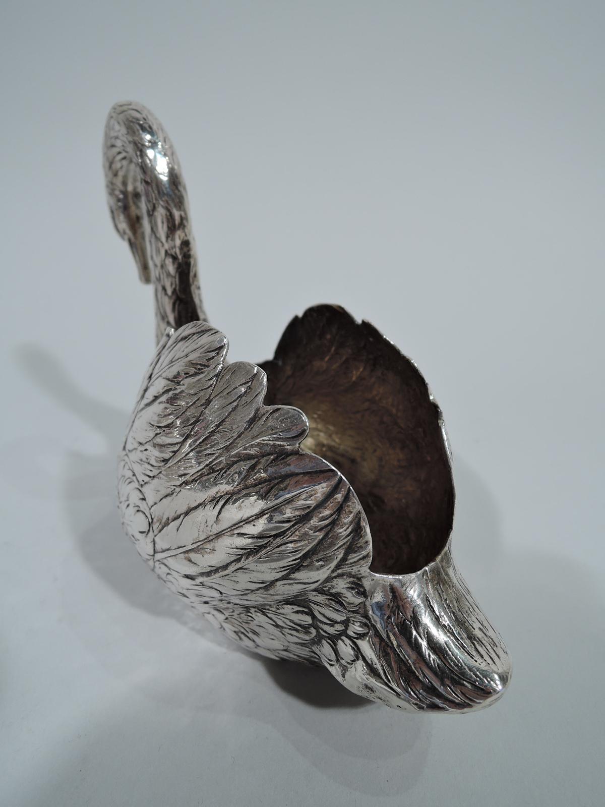 Pair of Antique German Silver Gliding Swans In Good Condition In New York, NY