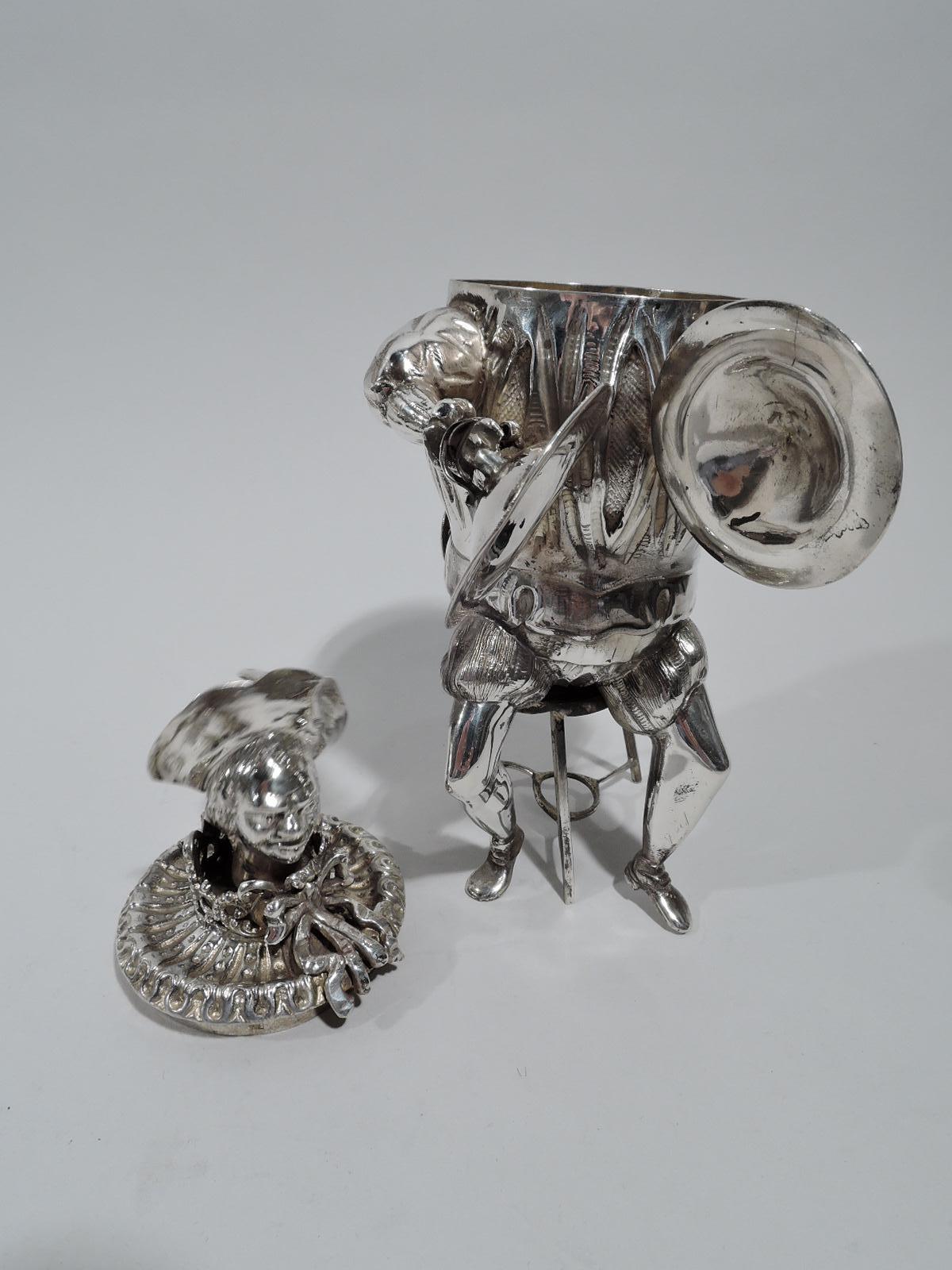 Paar antike deutsche silberne Musiker-Bommelschachteln aus Silber (20. Jahrhundert) im Angebot
