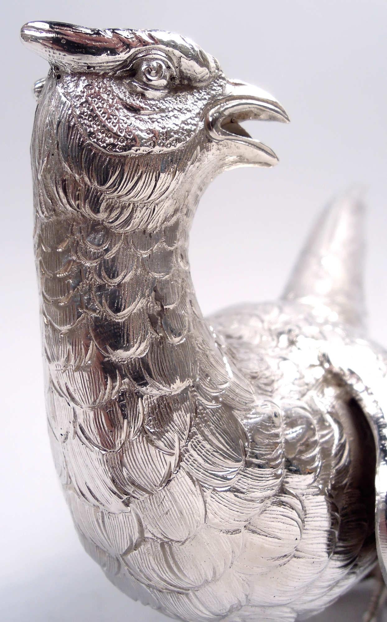 Coppia di ornamenti da tavola antichi tedeschi in argento a forma di fagiani e uccelli da caccia In condizioni buone in vendita a New York, NY