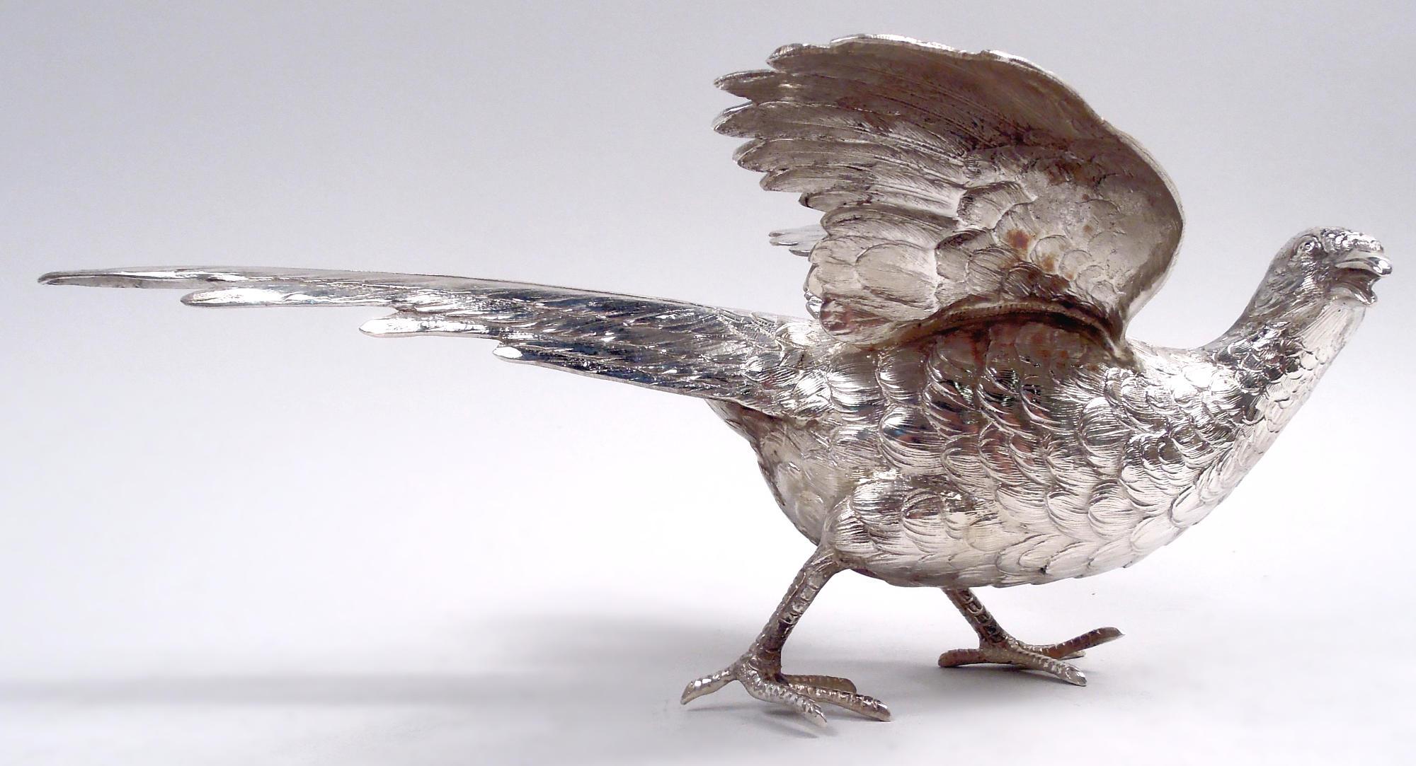 Argento Coppia di ornamenti da tavola antichi tedeschi in argento a forma di fagiani e uccelli da caccia in vendita