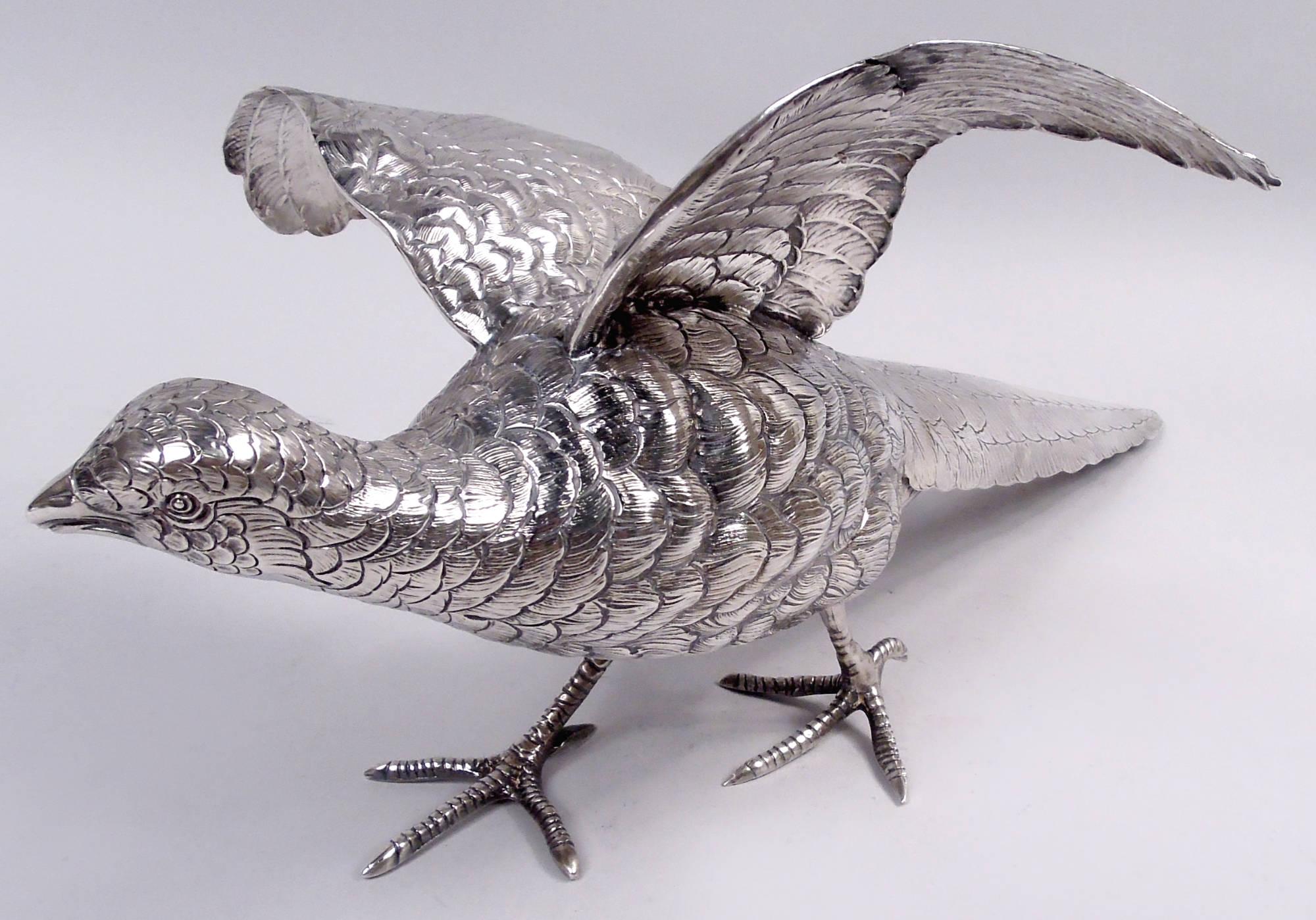 Paire de faisans allemands anciens en argent sterling Bon état - En vente à New York, NY