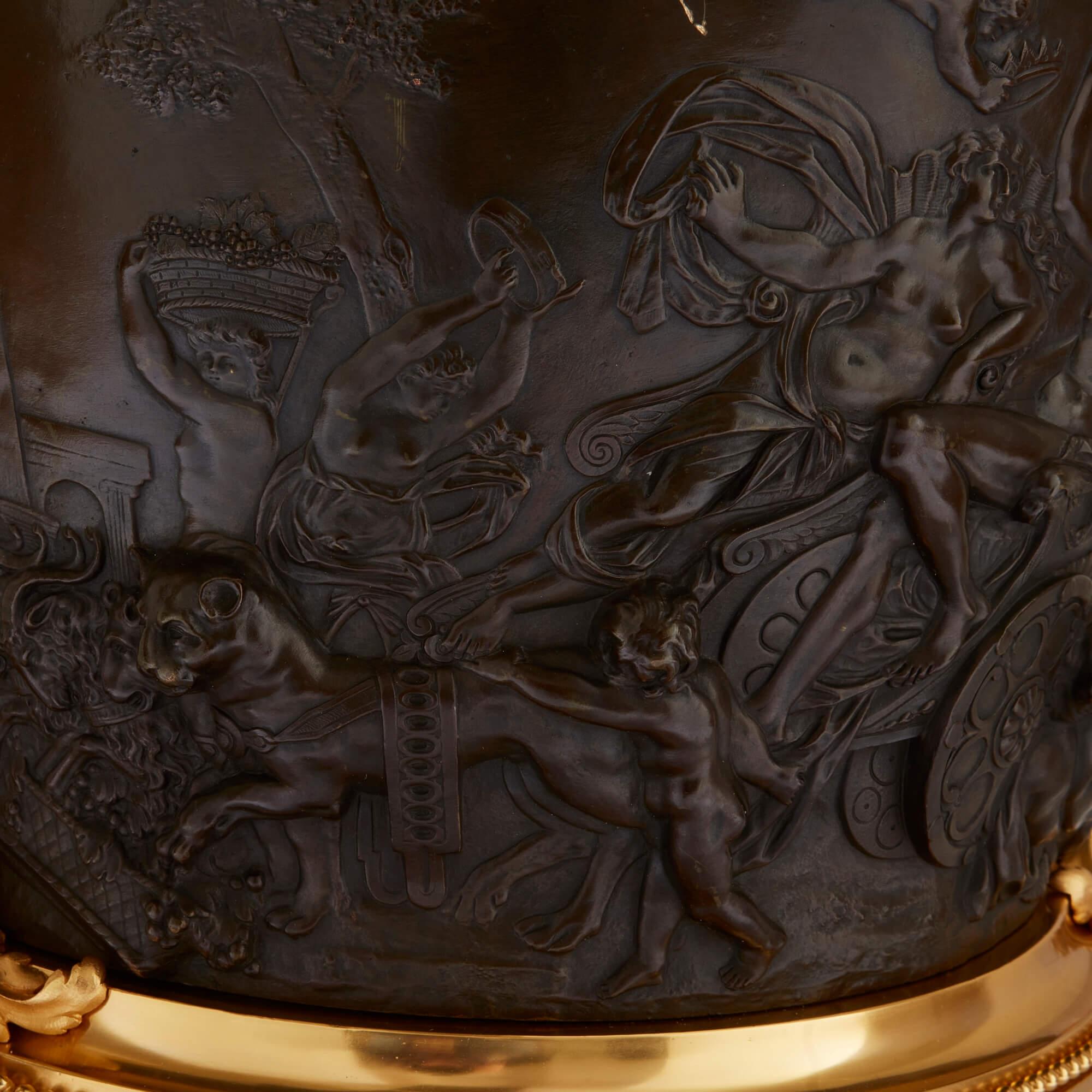 Pareja de Jardineras antiguas de bronce dorado y patinado de Barbedienne en venta 1
