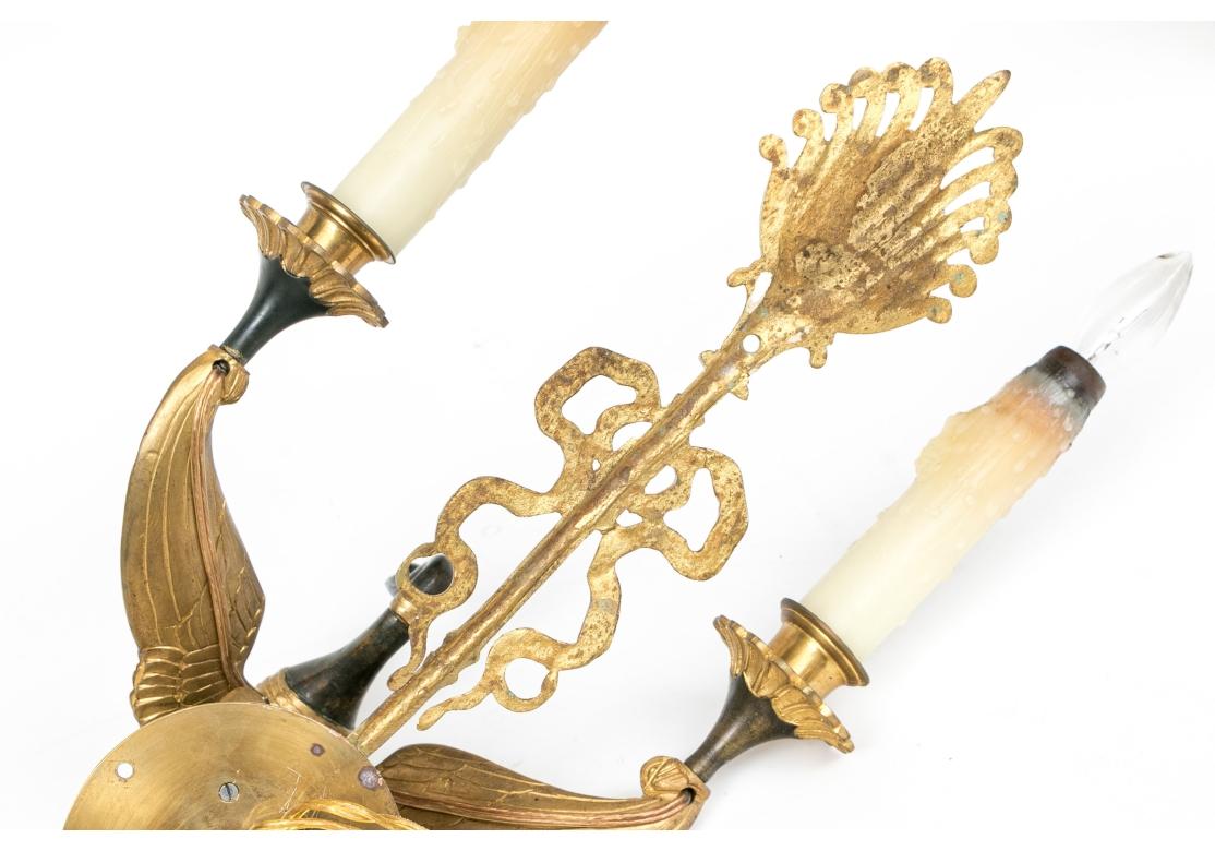 Par De Bronce Dorado Antiguo Estilo Imperio  Apliques Con Soporte Cisne en venta 9