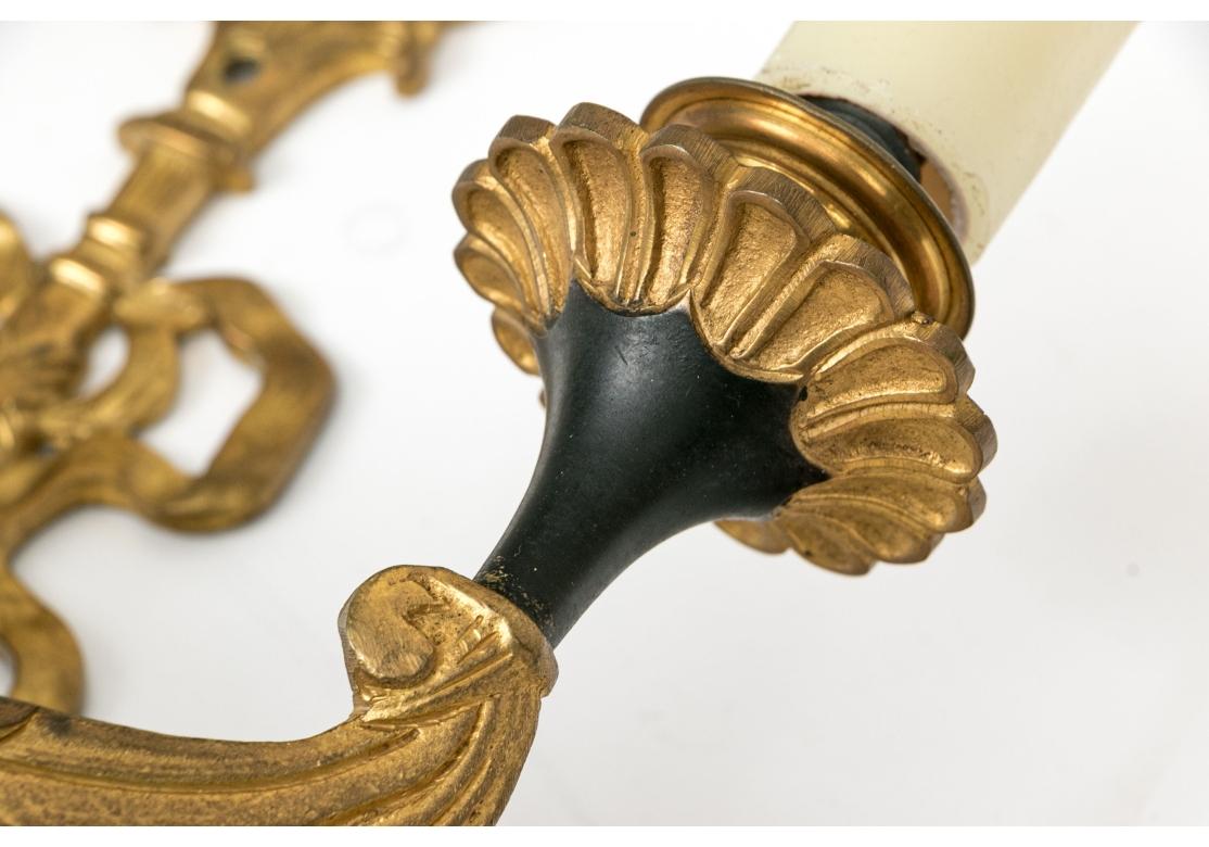 Par De Bronce Dorado Antiguo Estilo Imperio  Apliques Con Soporte Cisne en venta 3