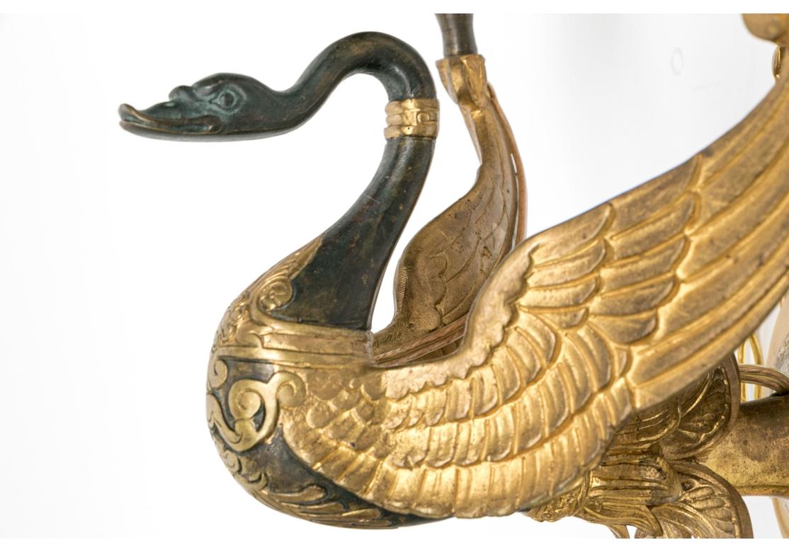 Par De Bronce Dorado Antiguo Estilo Imperio  Apliques Con Soporte Cisne en venta 4