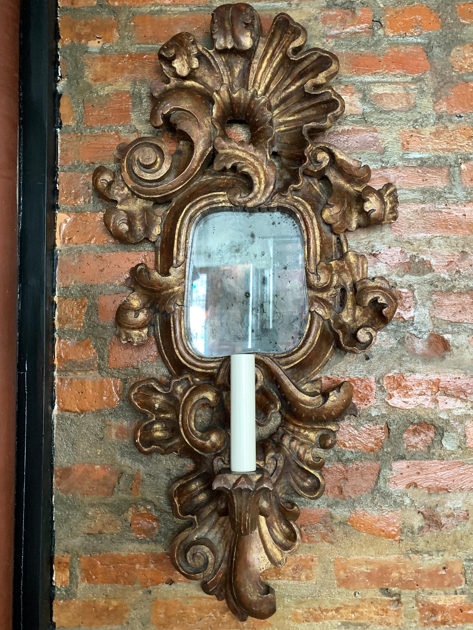 Pair of Antique Giltwood Mirror Sconces 7