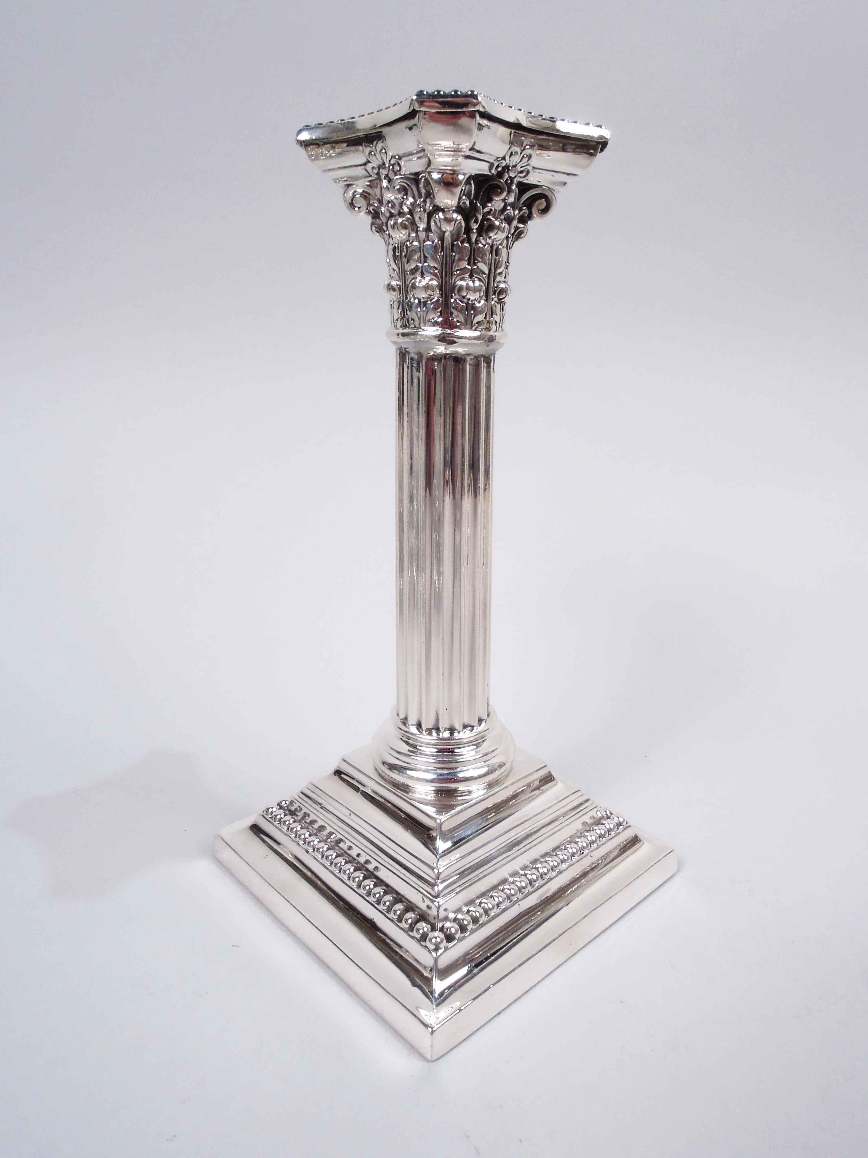 Pair of Antique Gorham Edwardian Classical Column Candlesticks In Good Condition For Sale In New York, NY