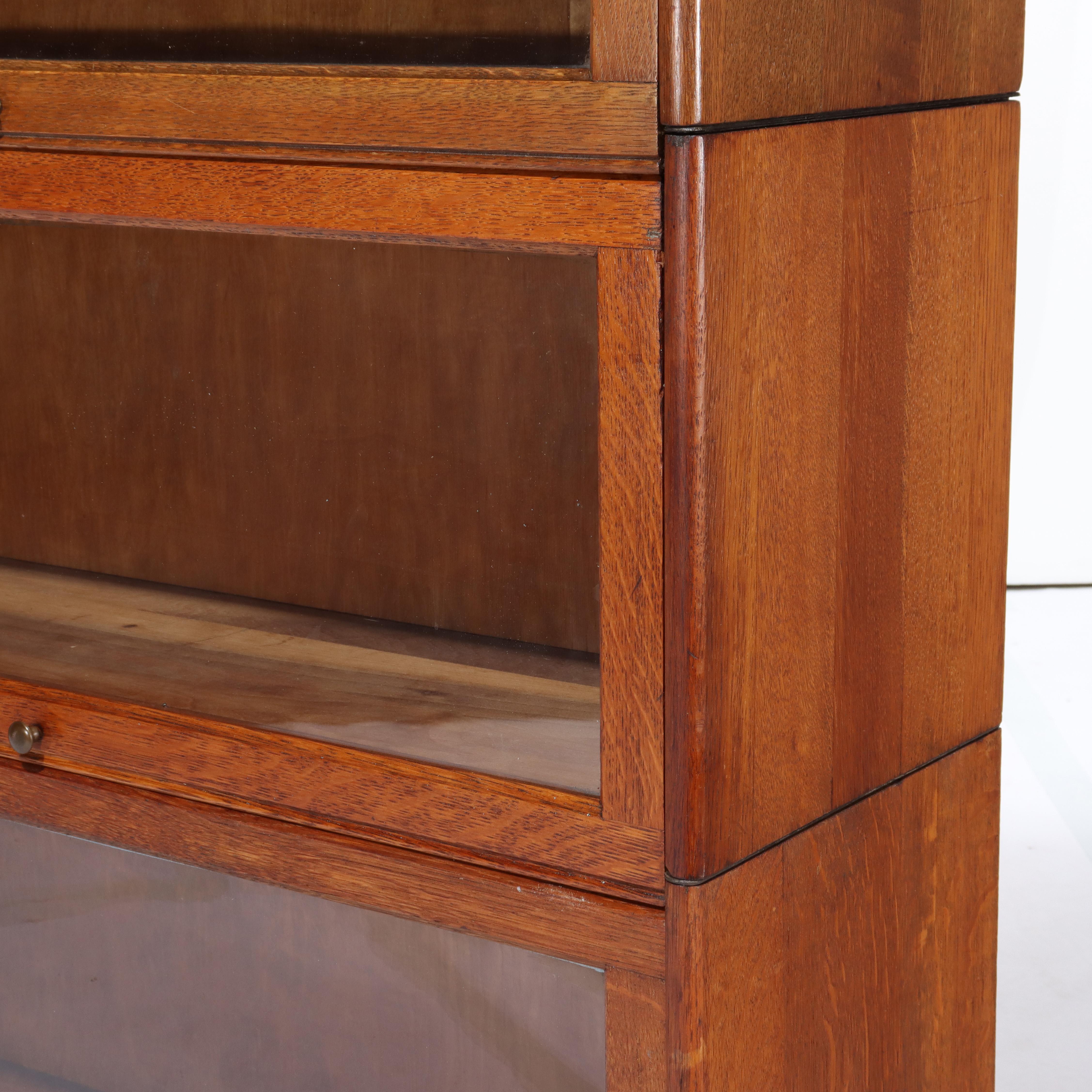 XX secolo Pair Of Antique Gunn Oak 3 Stack Barrister Bookcases C1920 in vendita