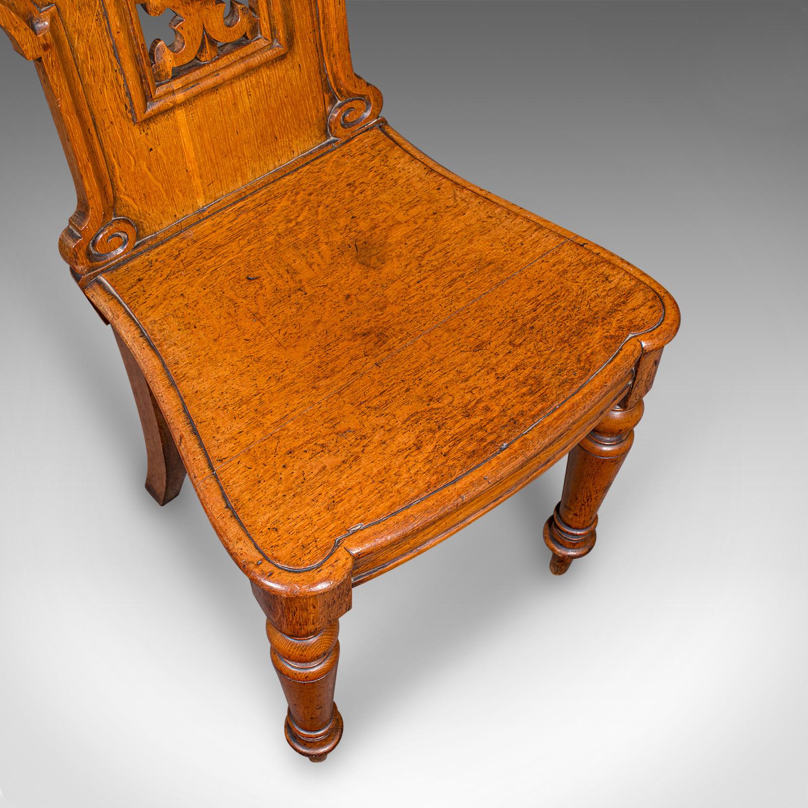 Paire de chaises de salle anciennes, Écosse, Oak, sièges de réception, Regency, Circa 1830 en vente 5