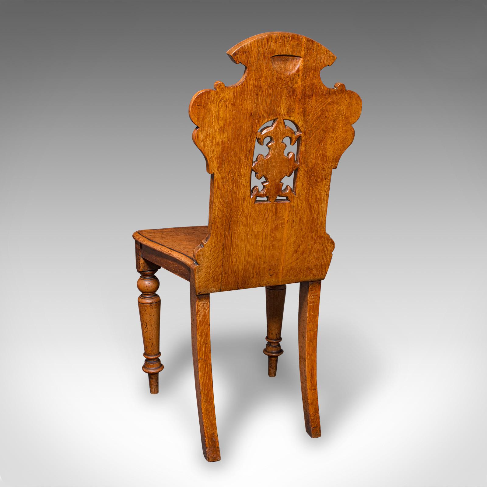 Chêne Paire de chaises de salle anciennes, Écosse, Oak, sièges de réception, Regency, Circa 1830 en vente