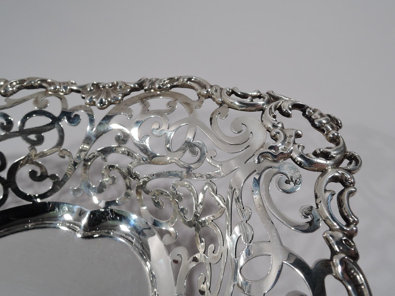 Late 19th Century Pair of Antique Howard Edwardian Sterling Silver Openwork Bowls