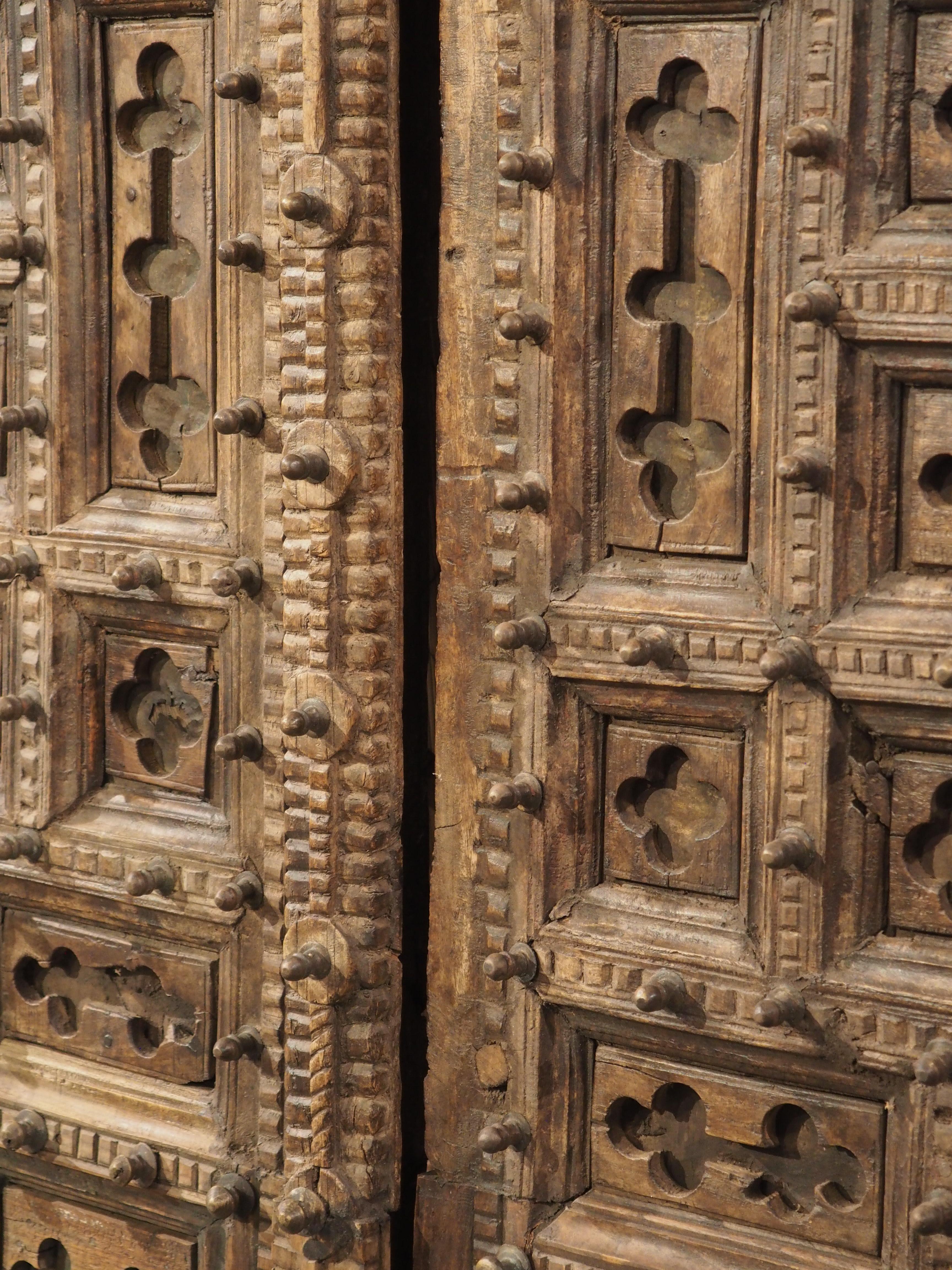 Pair of Antique Indian Teakwood Doors, 19th Century 2