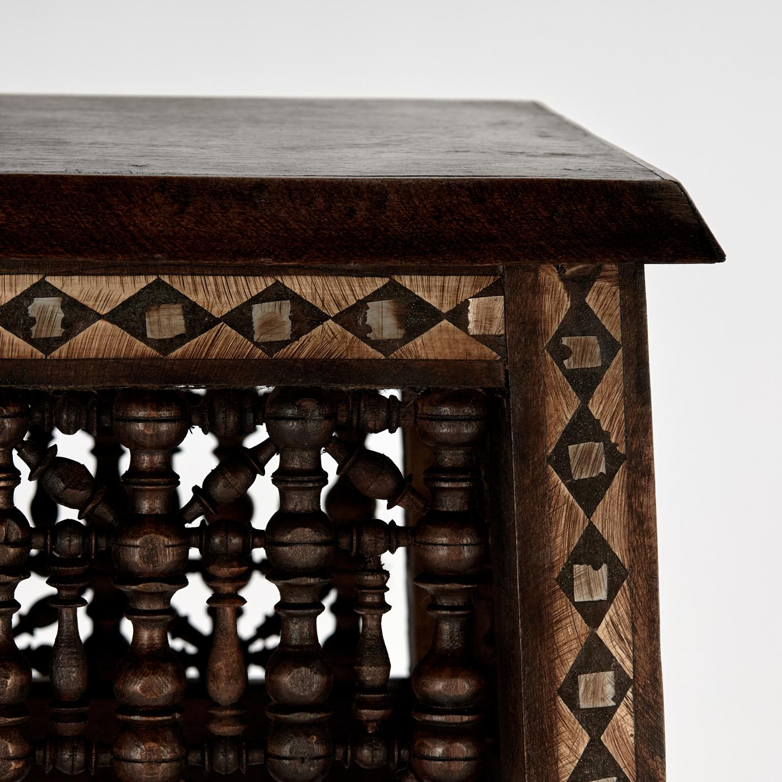 Hand-Crafted Pair of Antique Inlaid Moroccan Pedestals For Sale