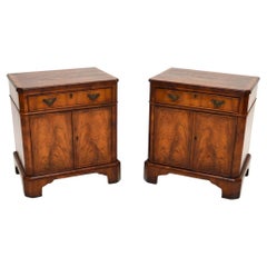 Commodes and Chests of Drawers