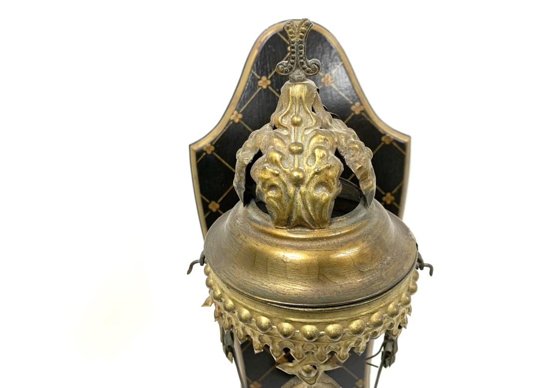Paire d'appliques à bougie antiques italiennes du 19e siècle en vente 4