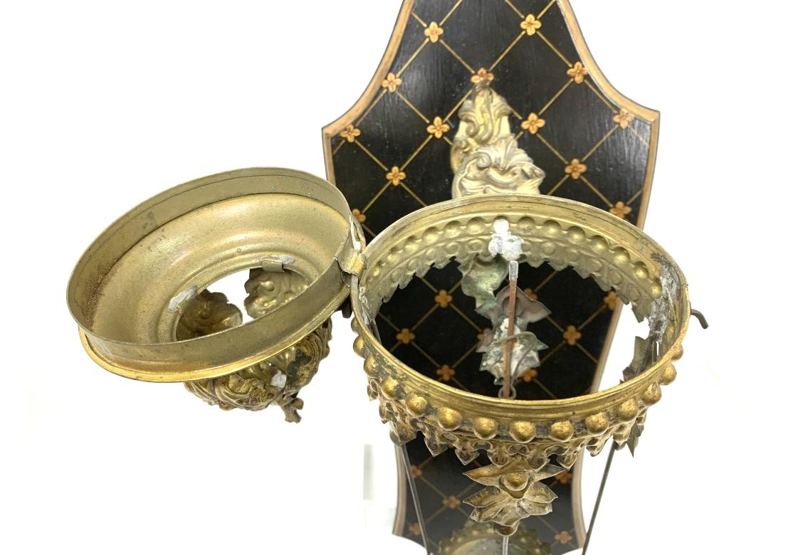Paire d'appliques à bougie antiques italiennes du 19e siècle en vente 10