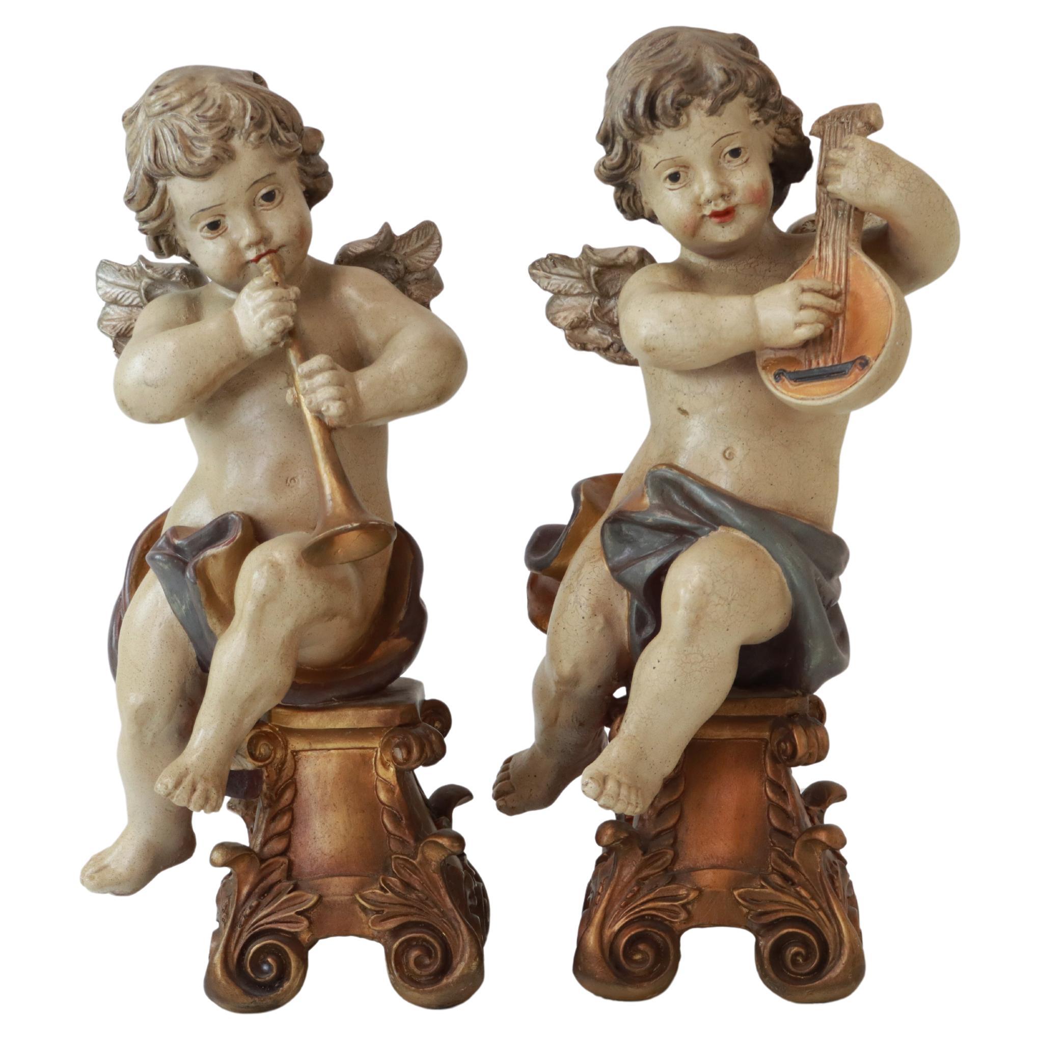 Coppia di antichi putti italiani in stile barocco revival in vendita