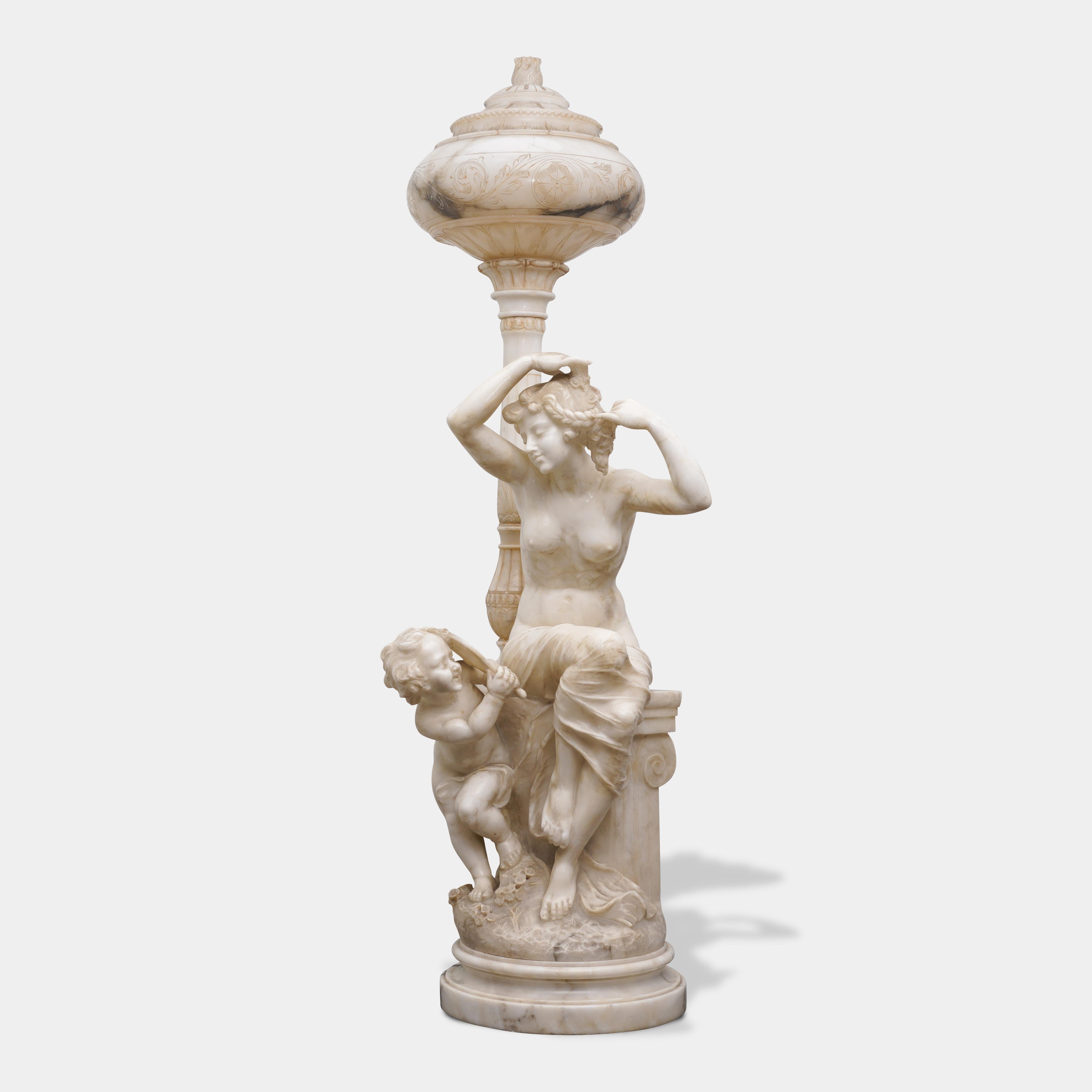 Paar antike italienische geschnitzte Alabaster Figurallampen Venus & Amor im Angebot 6