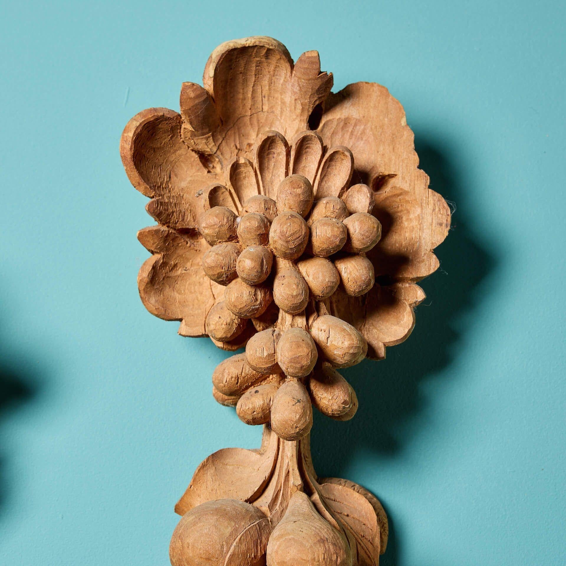 Wood Pair of Antique Italian Carved Pine Wall Hangings For Sale