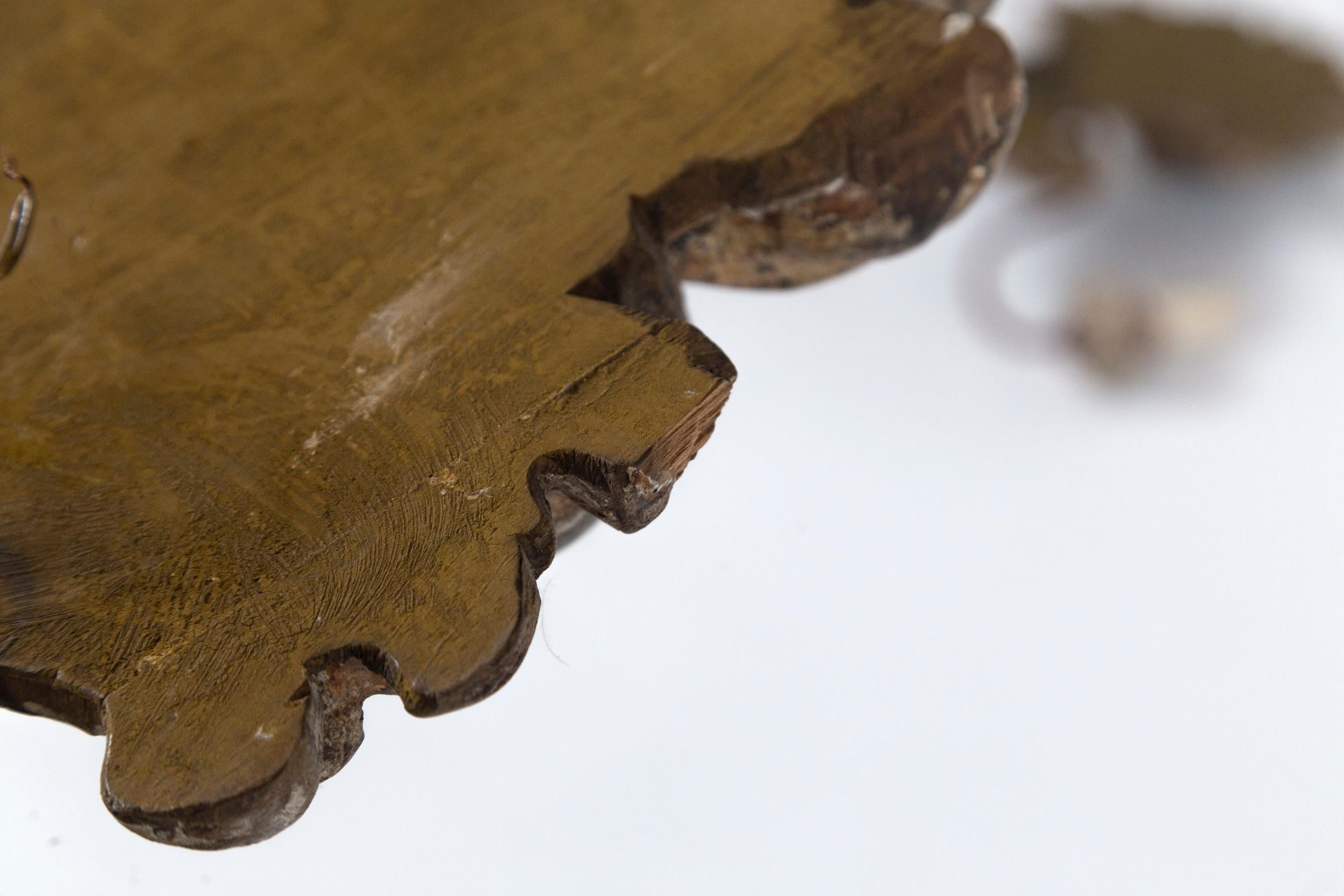 Paar antike italienische geschnitzte Holzleuchter, frühes 20. Jahrhundert im Angebot 5