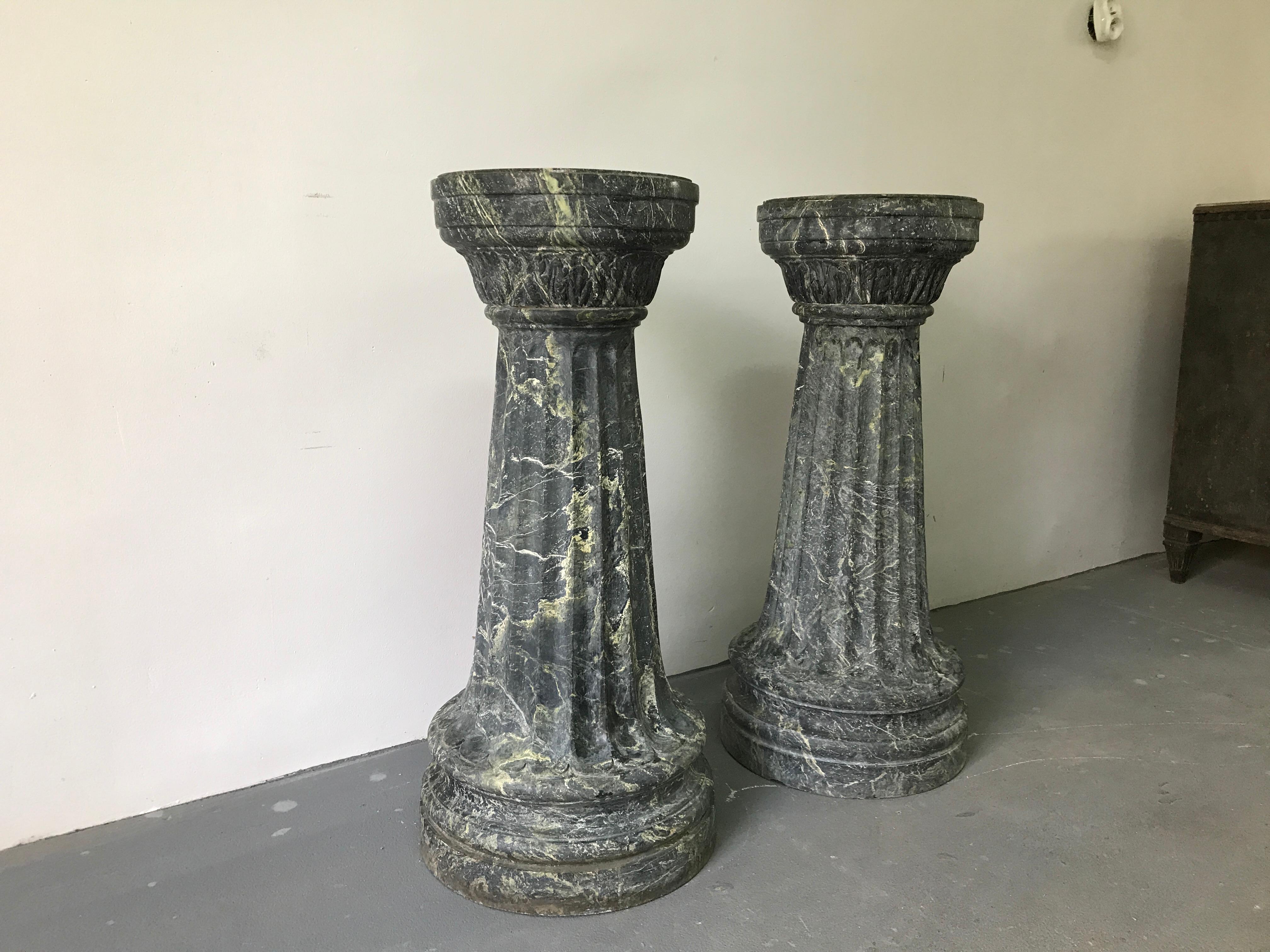 Pair of Antique Italian Marble Columns, Late 19th Century For Sale 1