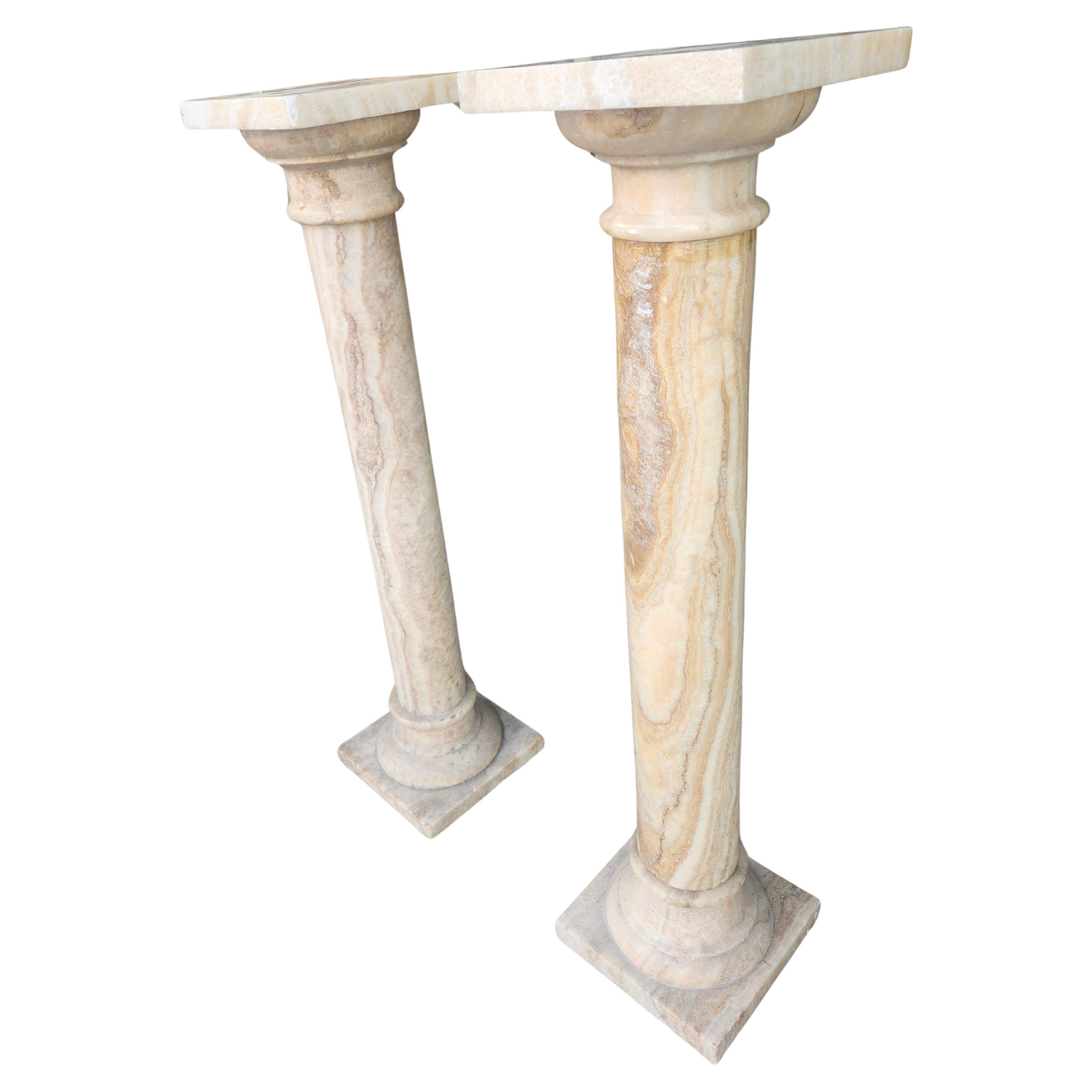 Paar antike italienische Onyx-Marmor-Stein-Sockel im Zustand „Gut“ im Angebot in Port Jervis, NY
