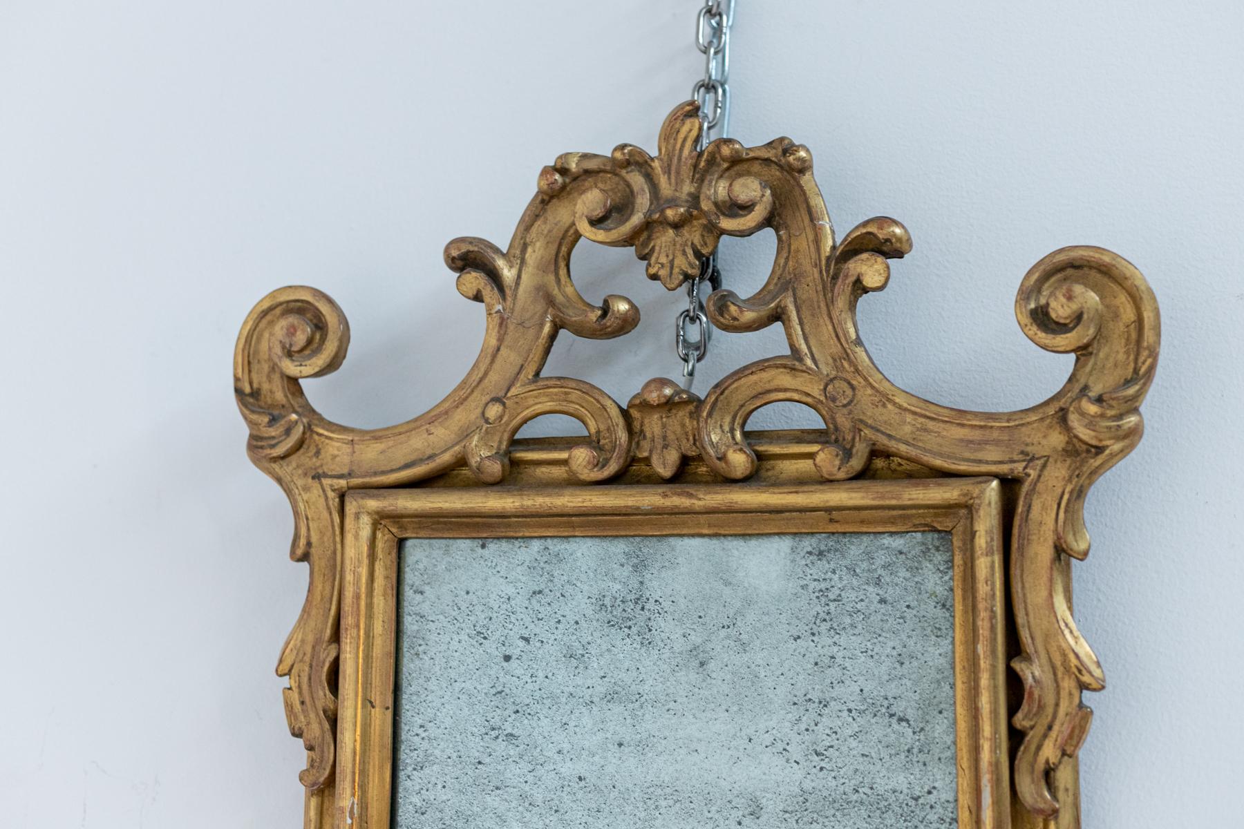 Early 18th Century Pair of Antique Italian Mirrors in Gilded Wood