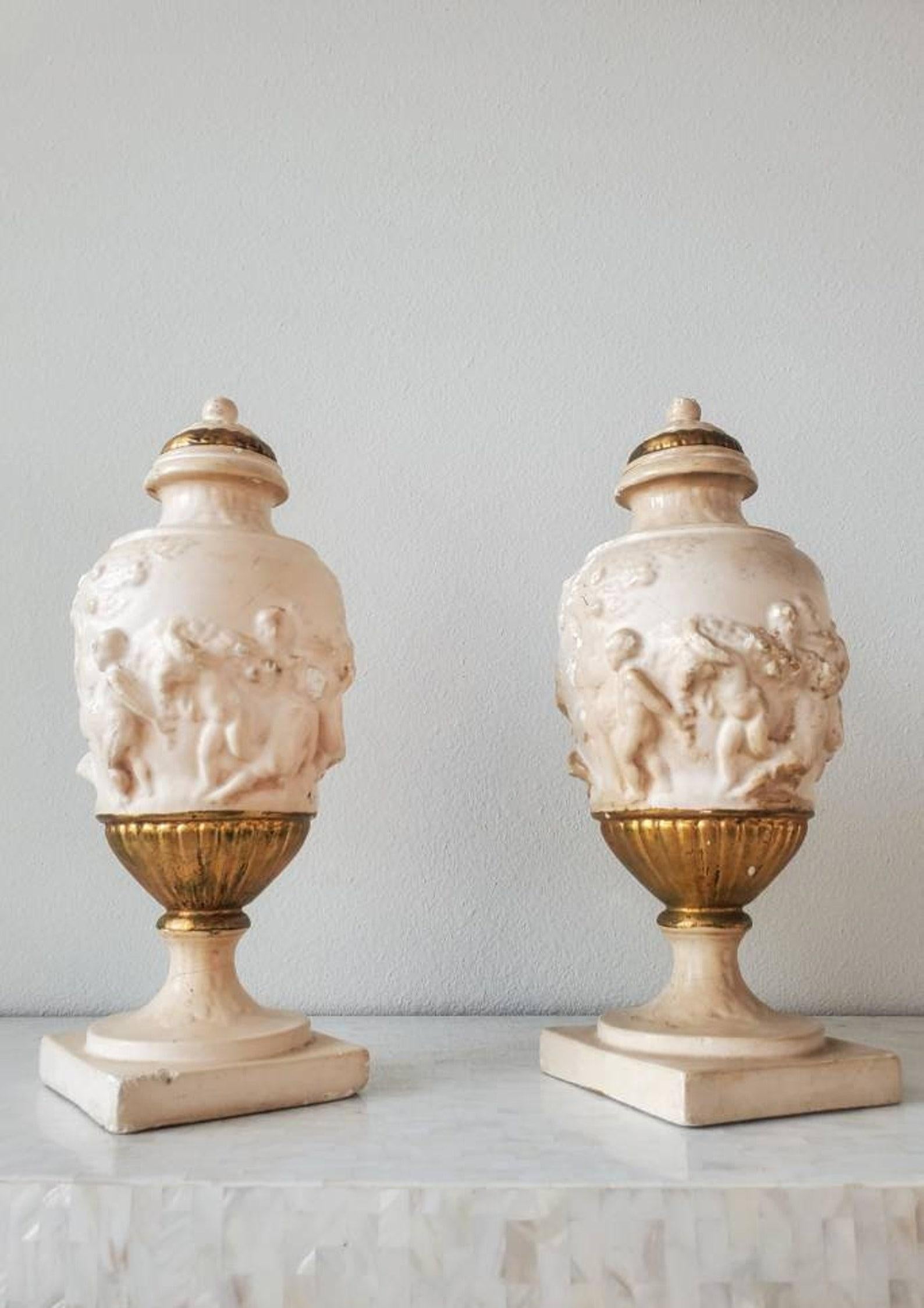 Giltwood Pair of Antique Italian Neoclassical Relief Carved Gilt Wood Decorative Urns For Sale