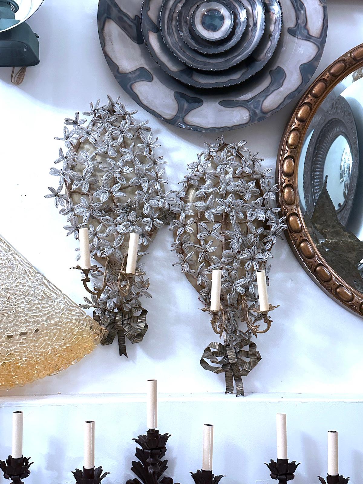 Paire d'appliques italiennes anciennes en vente 1