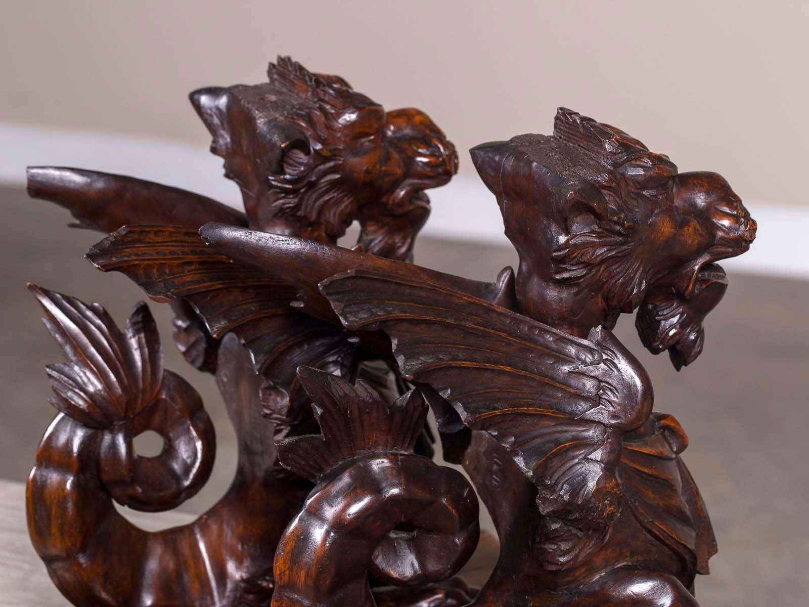 Pair of Antique Italian Walnut Hand Carved Winged Gryphons, Italy, circa 1780 For Sale 3