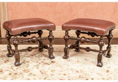 Paar antike Hocker im jakobinischen Stil mit Lederaufsätzen