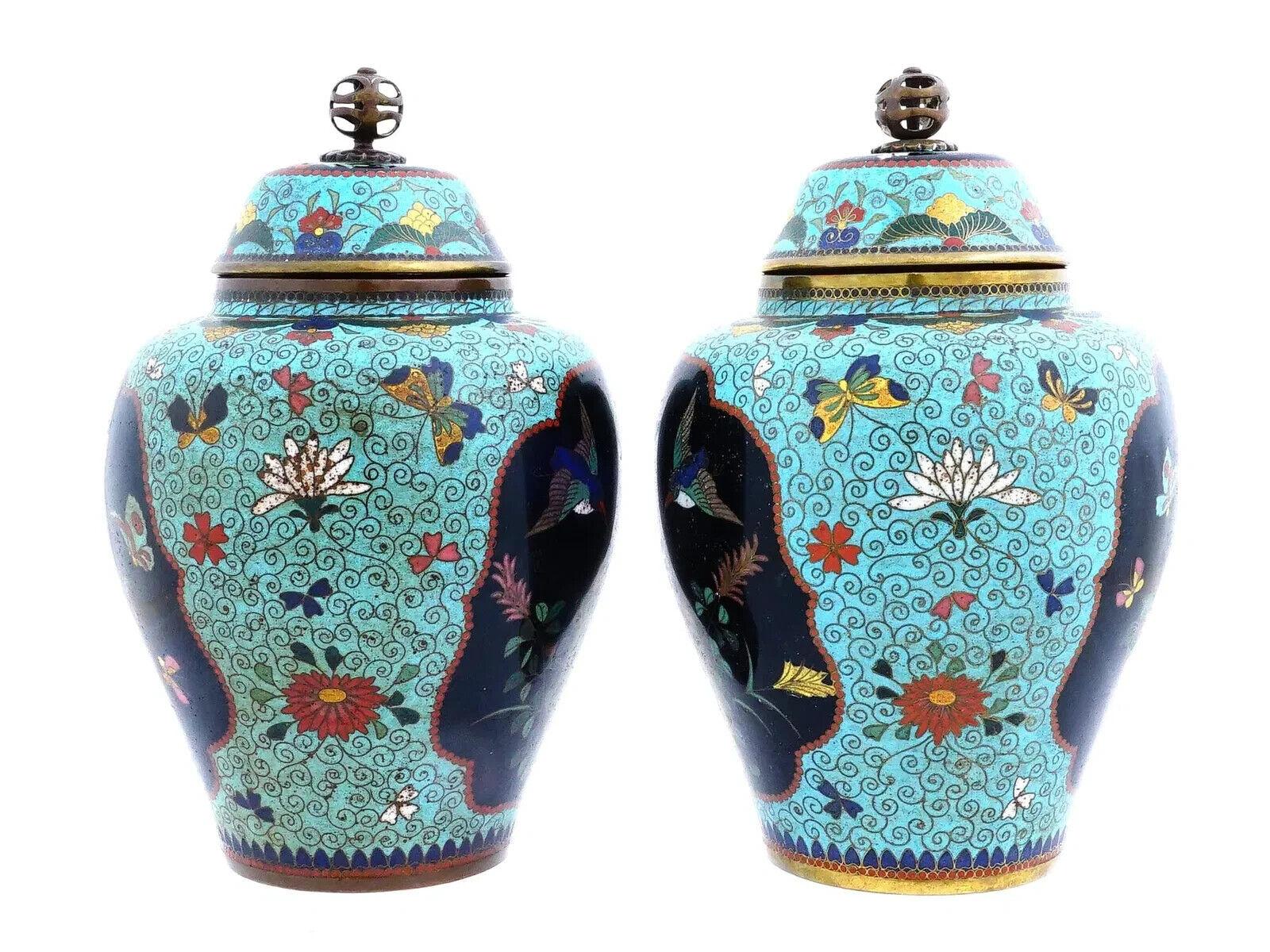 Pareja De Jarrones Japoneses Antiguos Con Tapa De Cloisonné Esmaltado Cloissoné en venta