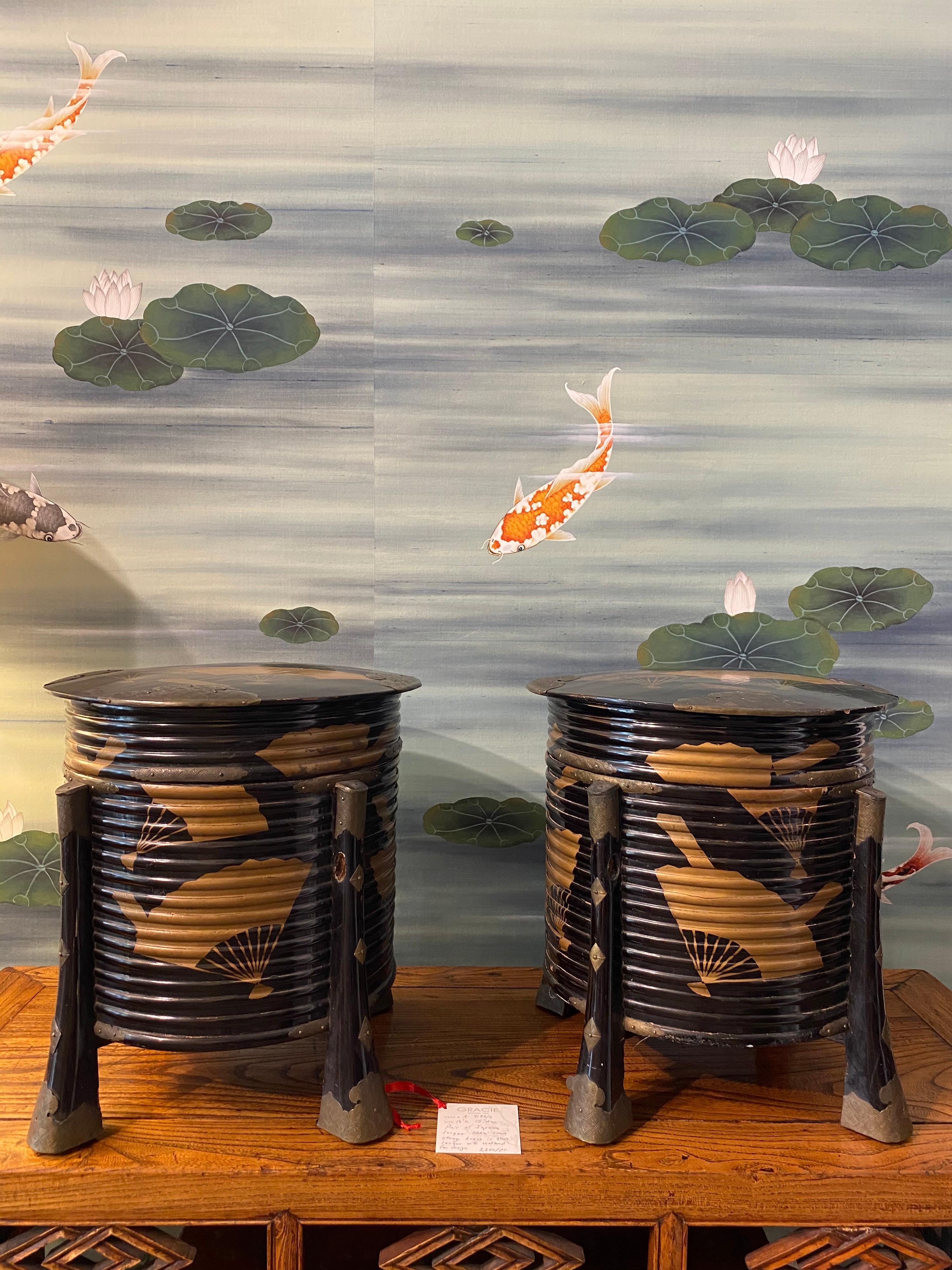 Pair of Antique Japanese Hokai Lacquer Boxes For Sale 9