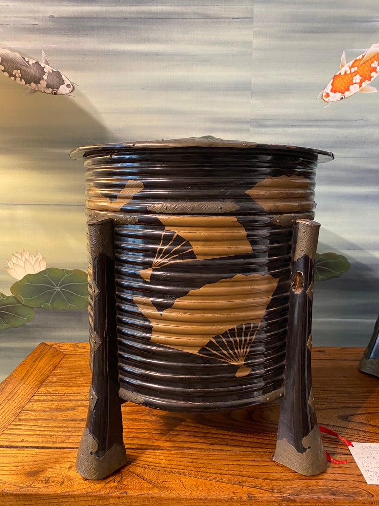 Pair of Antique Japanese Hokai Lacquer Boxes For Sale at 1stDibs