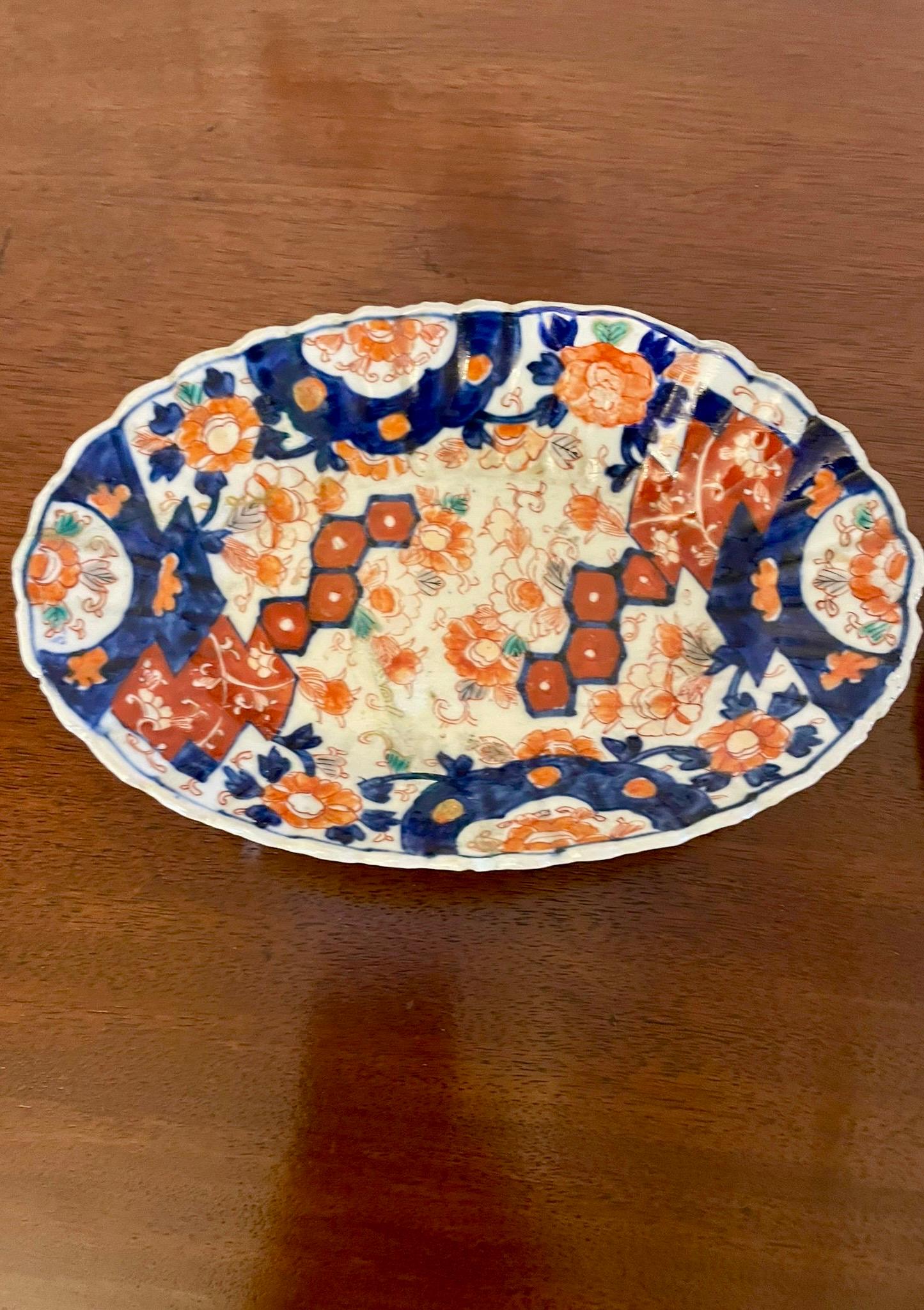 Pareja de Platos Antiguos Japoneses de Imari Porcelain en venta 1