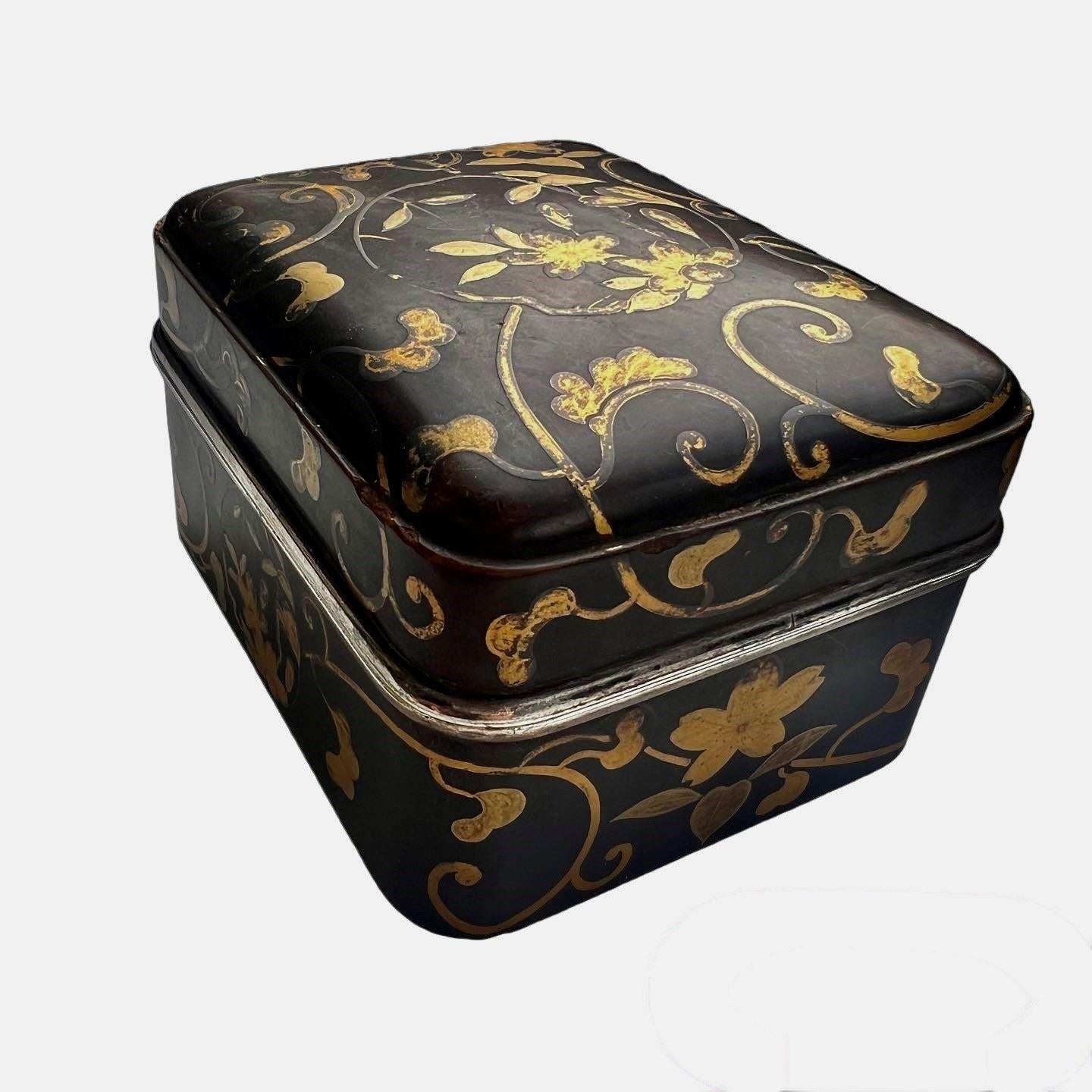 19th Century Pair Of Antique Japanese Meiji Period Kobako Boxes