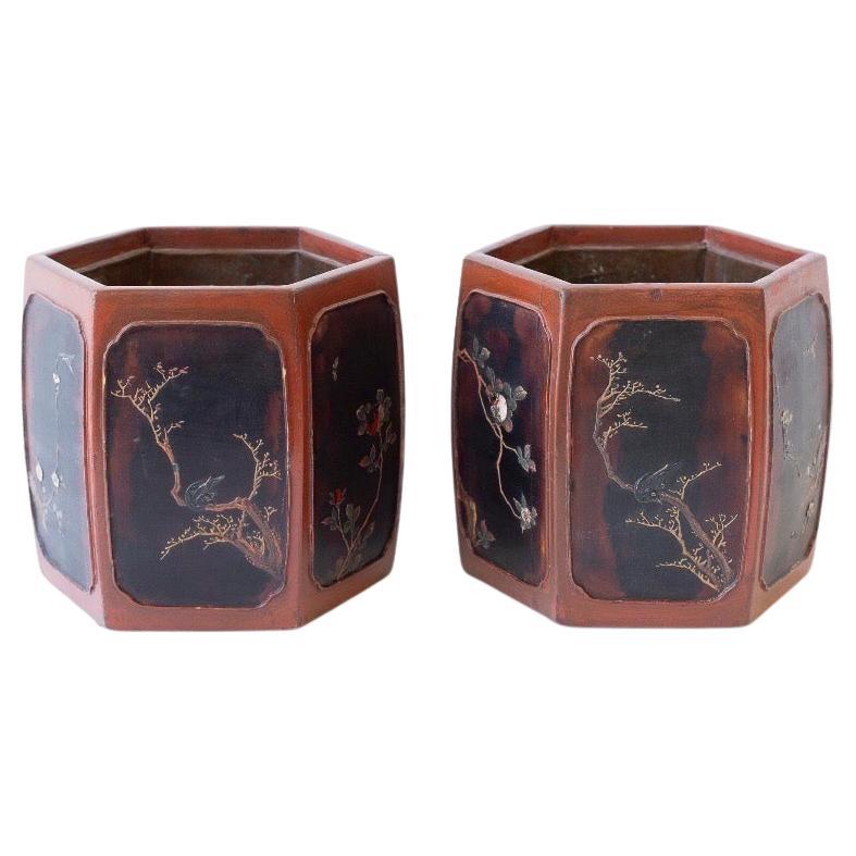 Pair of antique Japanese Meiji Period Lacquer Hibachi with Intricate Inlay For Sale