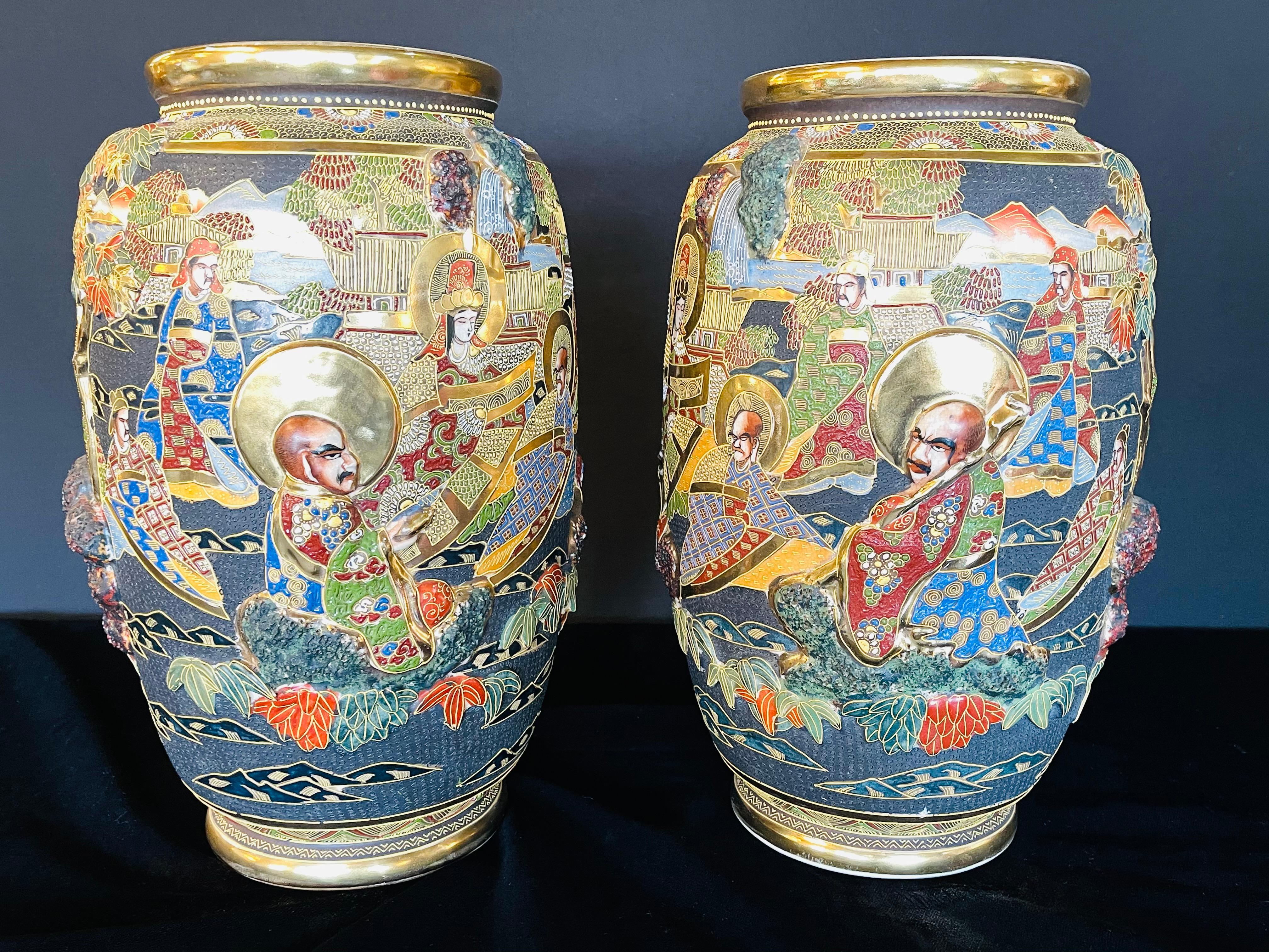 Japonisme Pair of Antique Japanese Satsuma Vases Figural Scenes For Sale