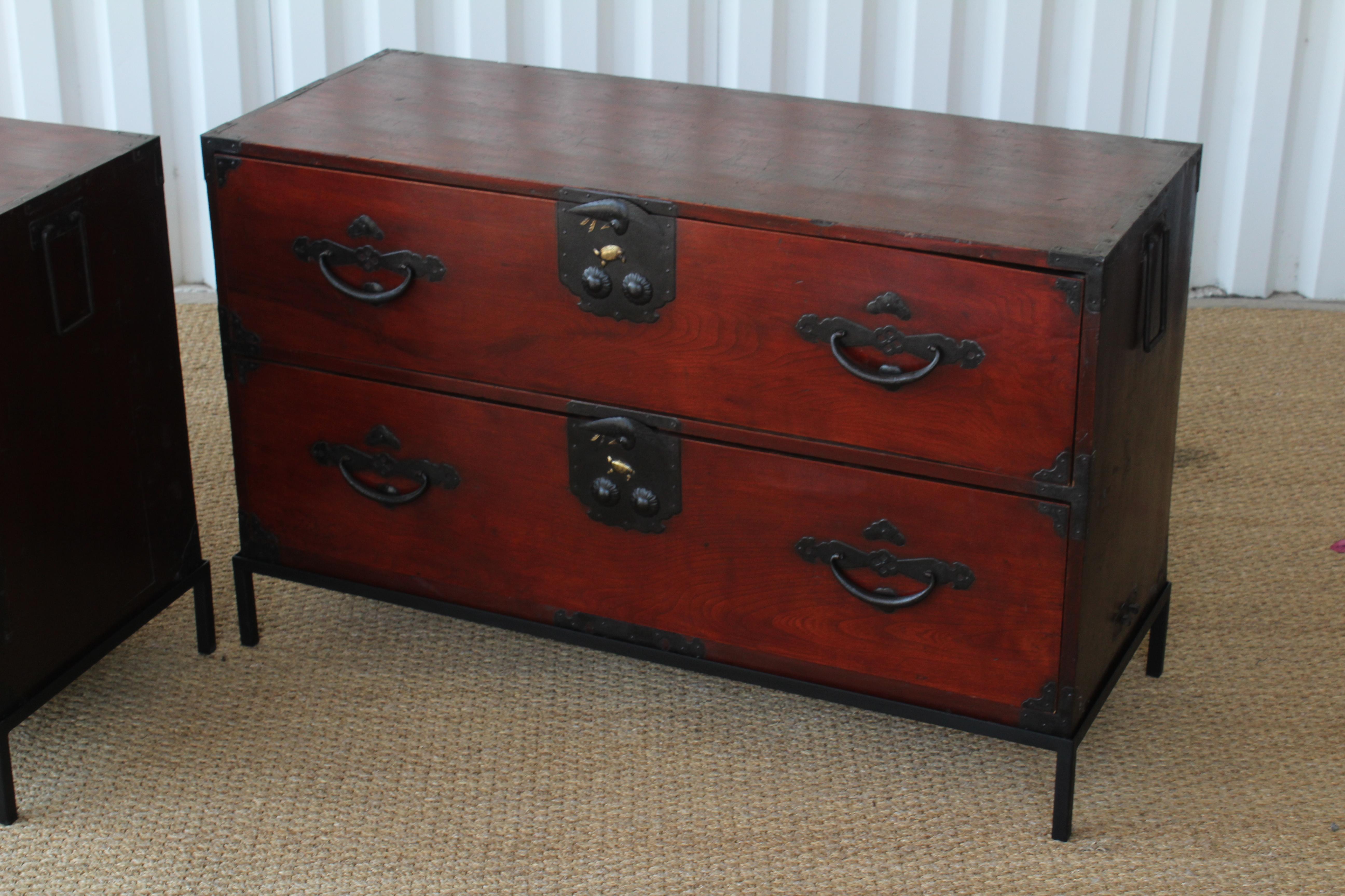 Coppia di antiche cassapanche giapponesi Tansu, 1890 14