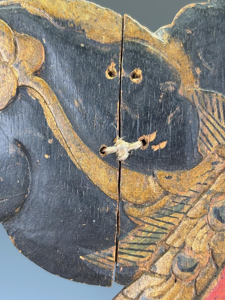 Pair of Antique Javanese Wayang Golek Shadow Puppets on Stands, Early 20th Centu For Sale 10