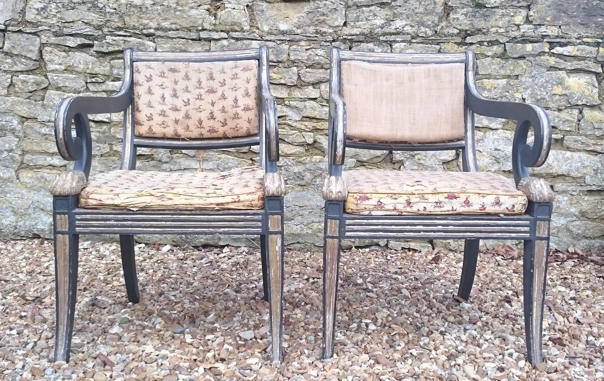 19th Century Pair of Antique Klismos Chairs with Sabre Legs and Gilt and Ebonised Decoration