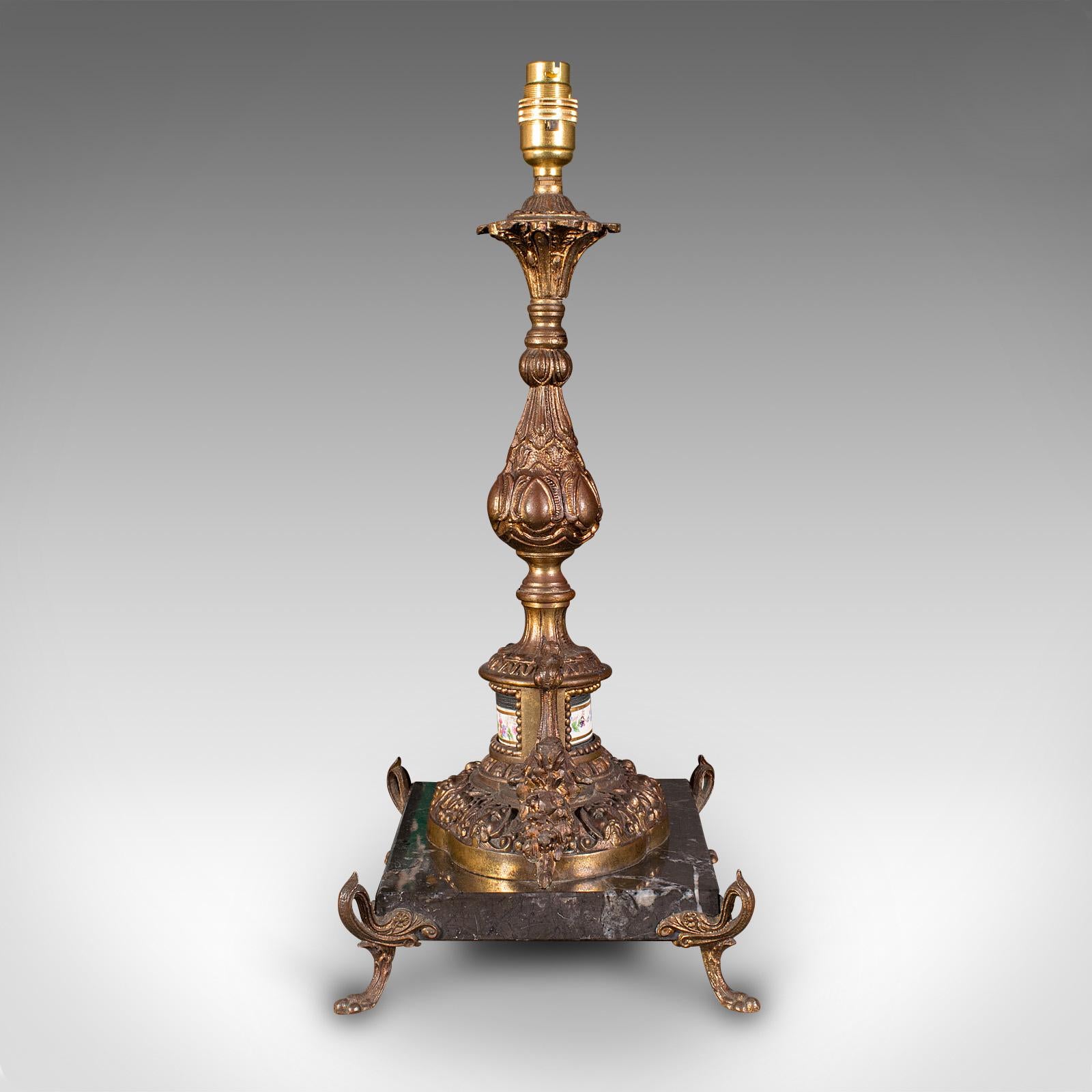 Métal Paire de socles de lampe anciennes françaises, métal doré, marbre, lampe de bureau édouardienne en vente