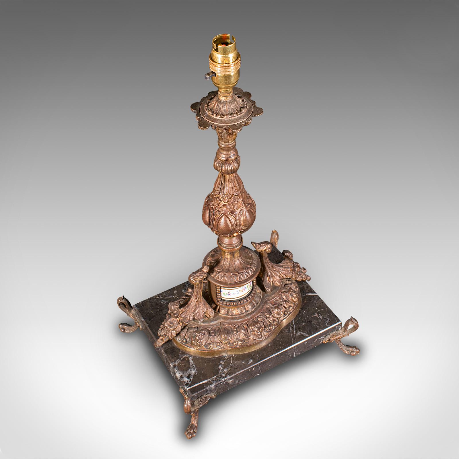 Paire de socles de lampe anciennes françaises, métal doré, marbre, lampe de bureau édouardienne en vente 1
