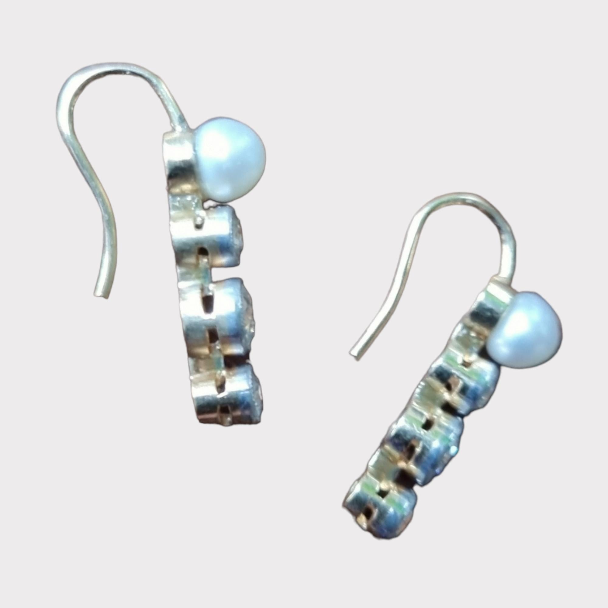 Paar antike Perlen- und Diamant-Anhänger-Ohrringe aus dem späten 19. Jahrhundert im Zustand „Gut“ im Angebot in OVIEDO, AS