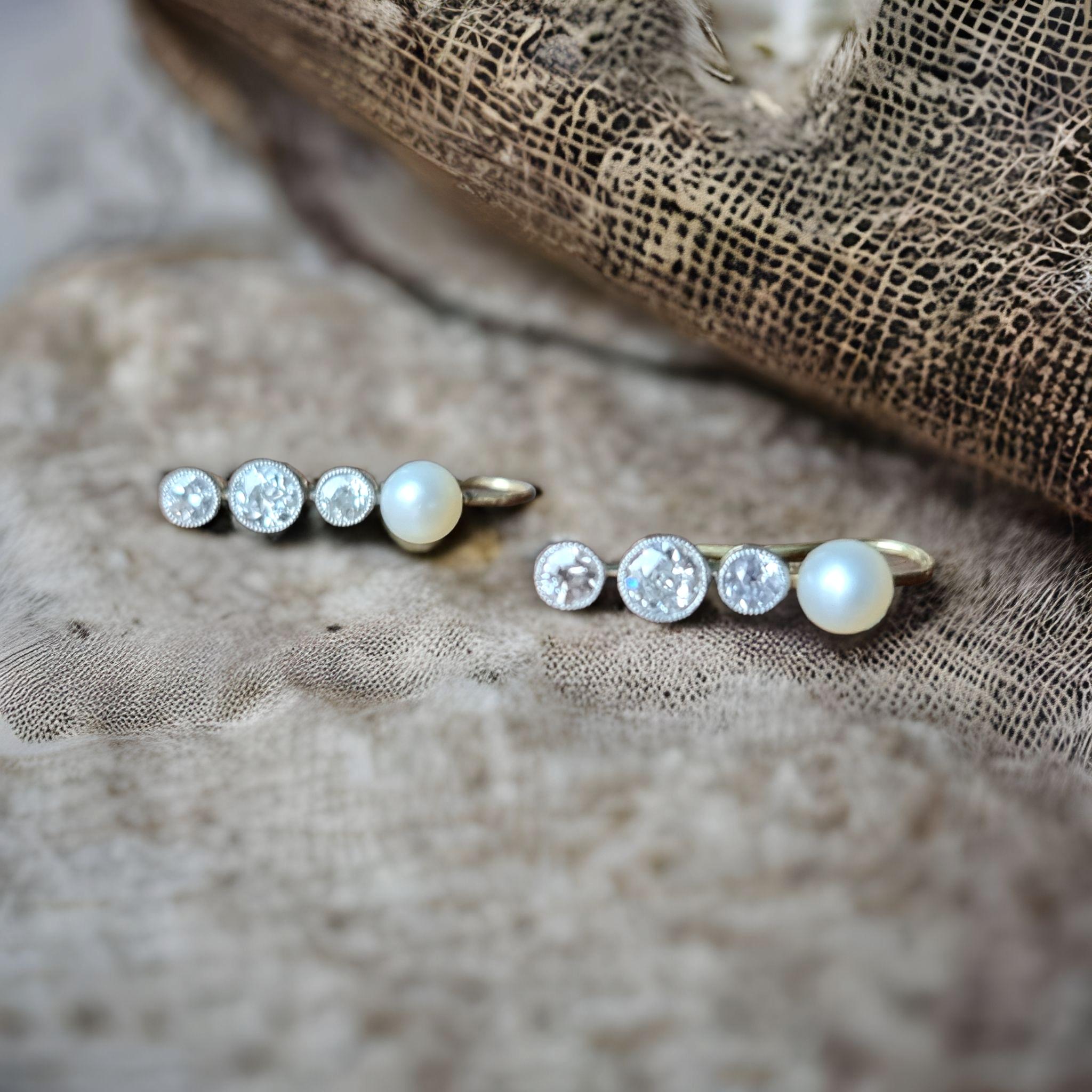 Paar antike Perlen- und Diamant-Anhänger-Ohrringe aus dem späten 19. Jahrhundert Damen im Angebot