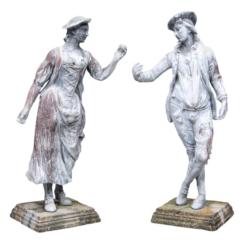 Paar antike Gartenfiguren aus Blei