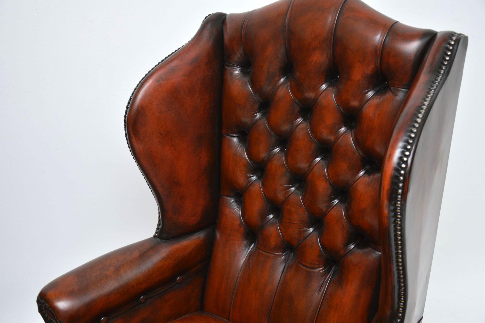 Pair of Antique Leather Wingback Armchairs In Good Condition In London, GB